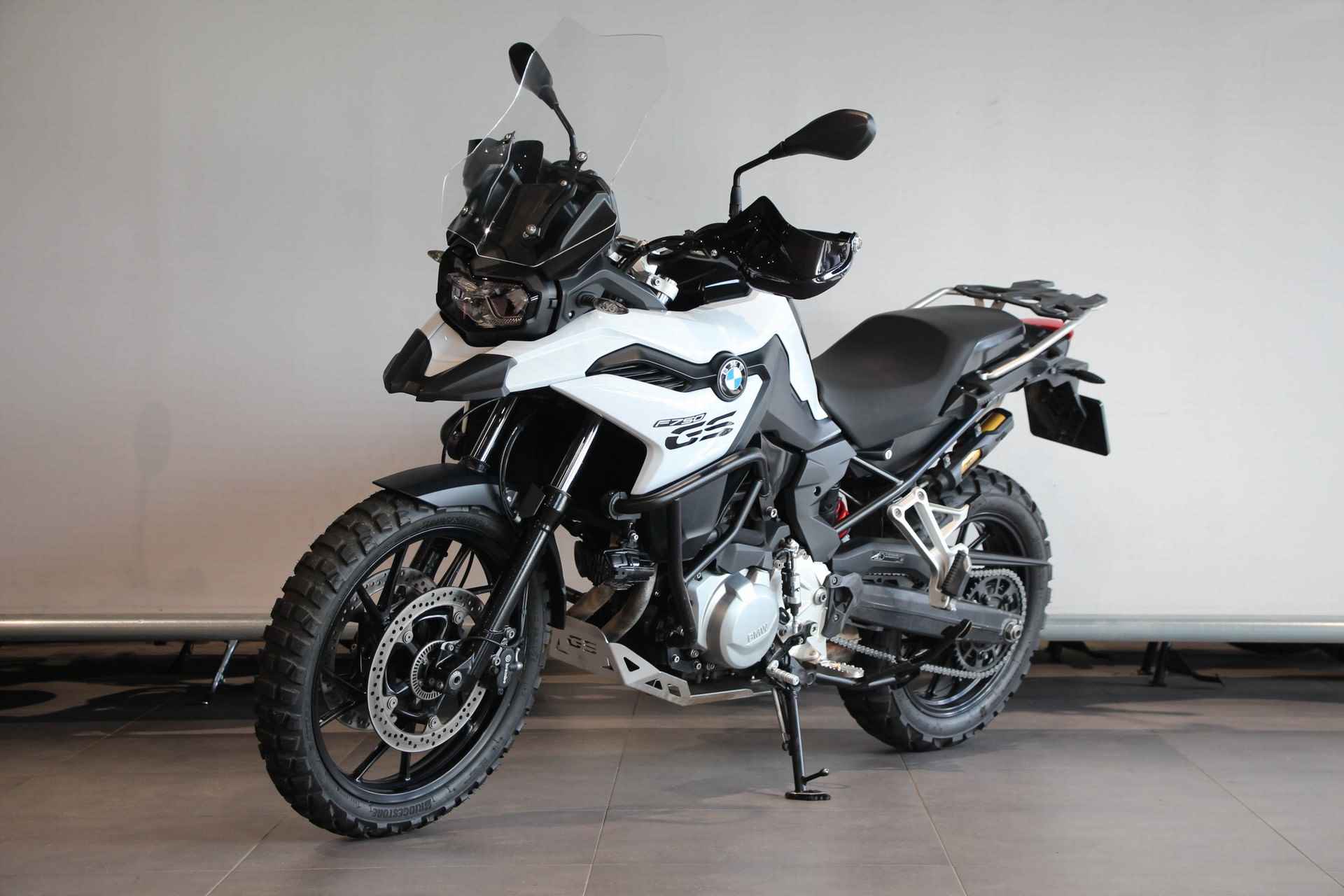 BMW F 750 GS - 4/12