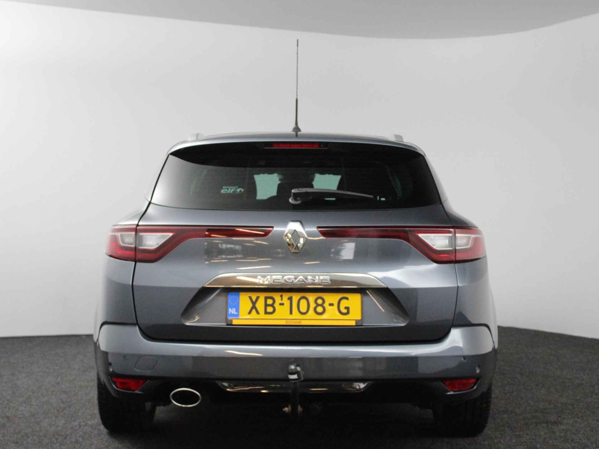 Renault Mégane Estate 1.2 TCe 130 EDC Intens AUTOMAAT | TREKHAAK | ACHTERUITRIJCAMERA | PARKEERSENSOREN VOOR-EN ACHTER | 17" LICHTMETALEN VELGEN | CLIMATE CONTROL - 5/48