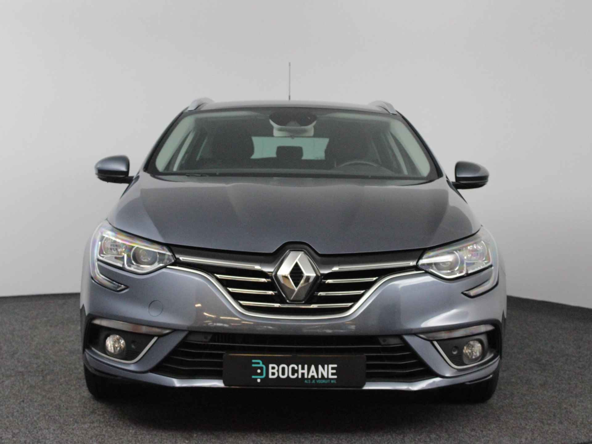 Renault Mégane Estate 1.2 TCe 130 EDC Intens AUTOMAAT | TREKHAAK | ACHTERUITRIJCAMERA | PARKEERSENSOREN VOOR-EN ACHTER | 17" LICHTMETALEN VELGEN | CLIMATE CONTROL - 8/48