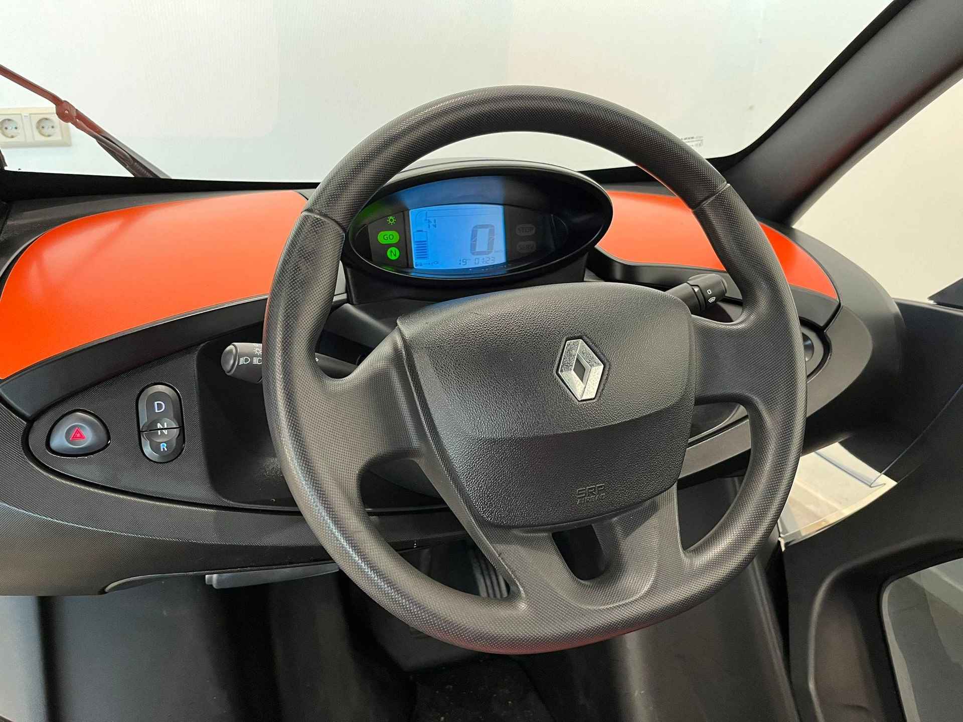 Renault Twizy Color (incl Accu) LICHT METALEN WIELEN | METALLIC LAK | - 17/20