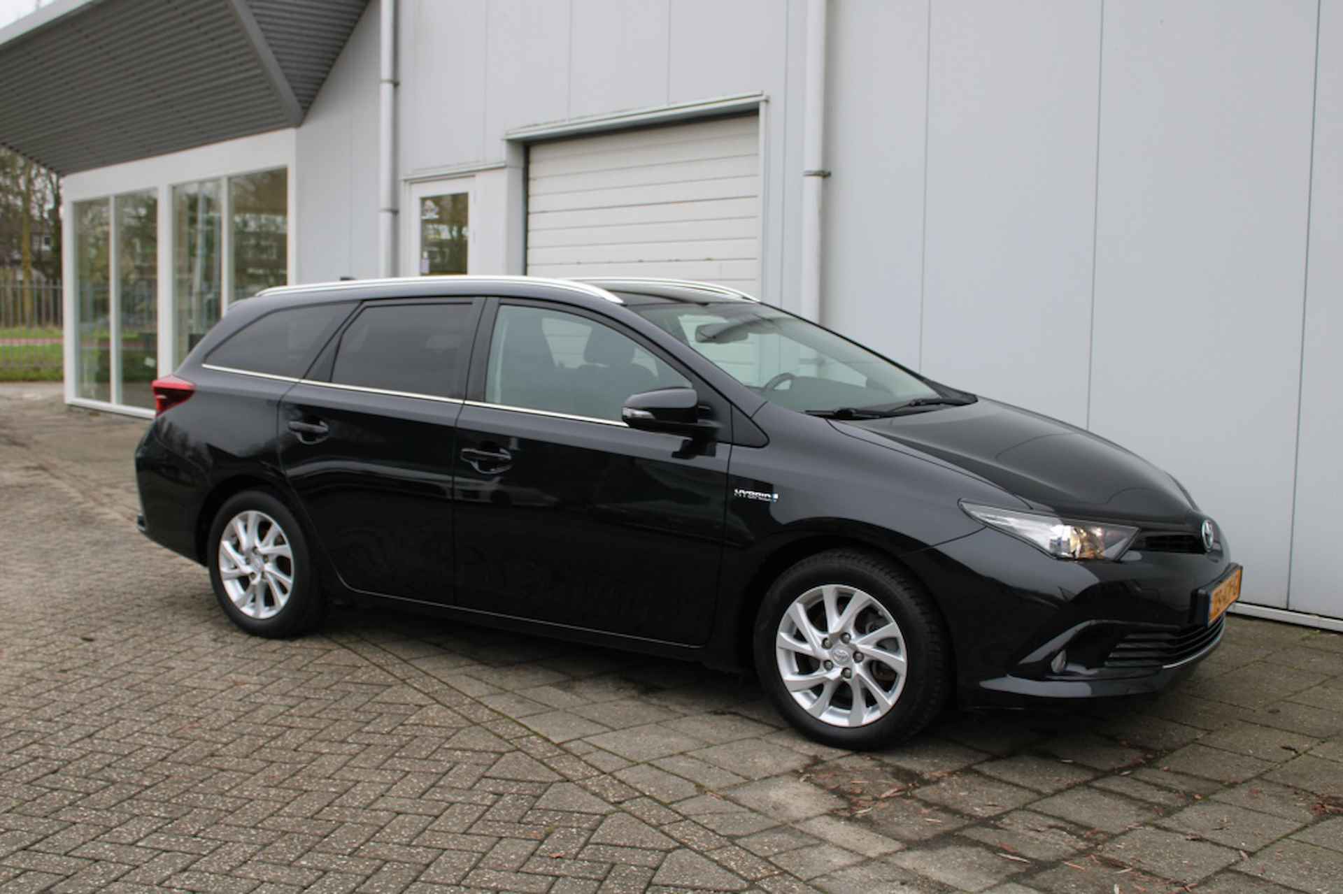 Toyota Auris Touring Sports 1.8 Hybride Energy Plus TS - 5/29