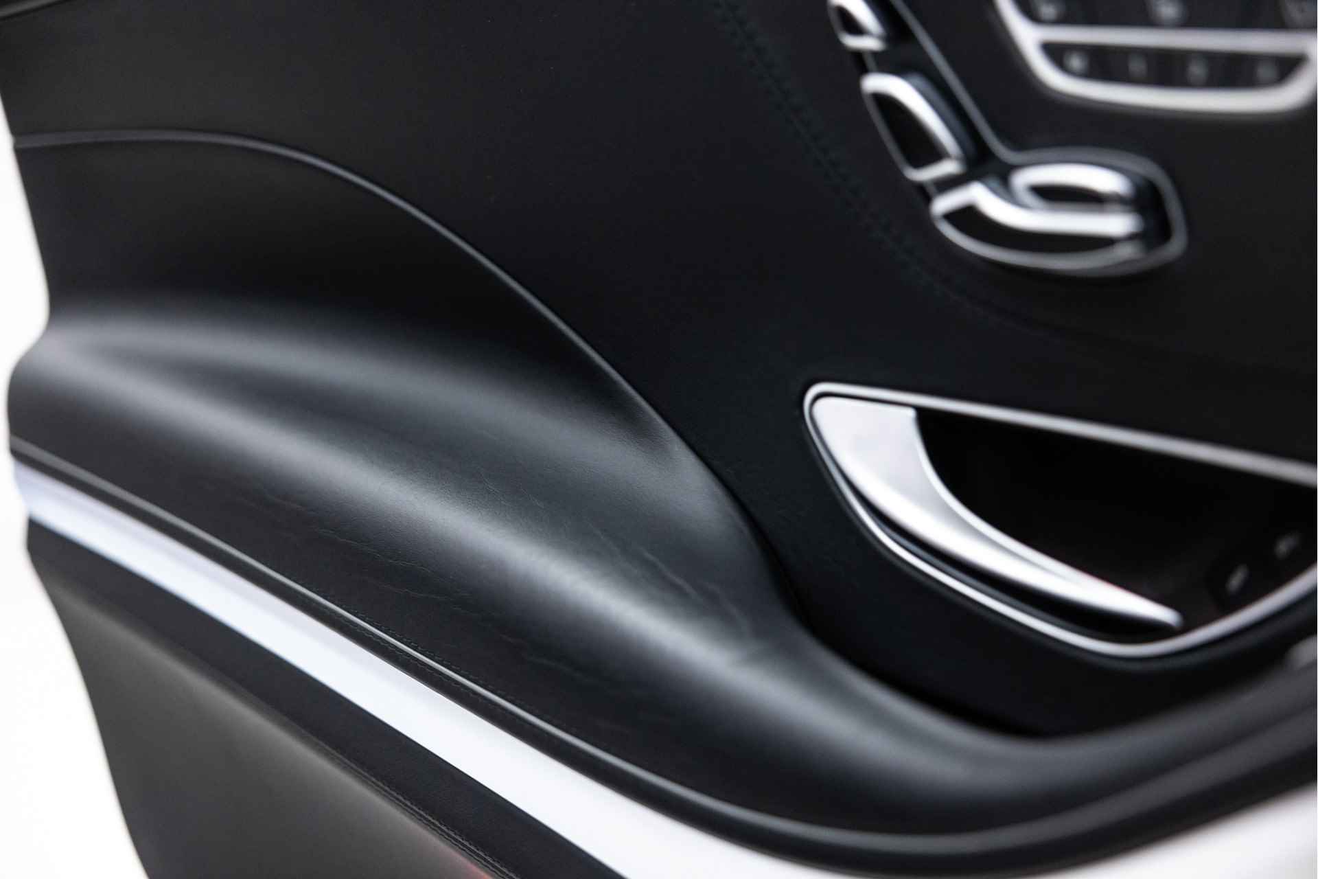 Mercedes-Benz S-Klasse Coupé AMG 63 4Matic | Exclusief | Stoelventilatie | Night | Distronic+ - 23/54