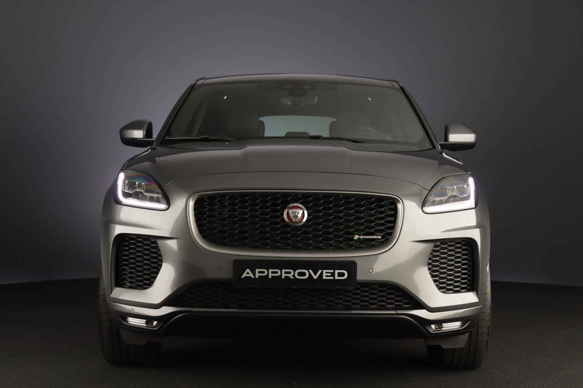 Jaguar E-Pace D150 AWD R-Dynamic S NP: € 71.797,- - 4/30