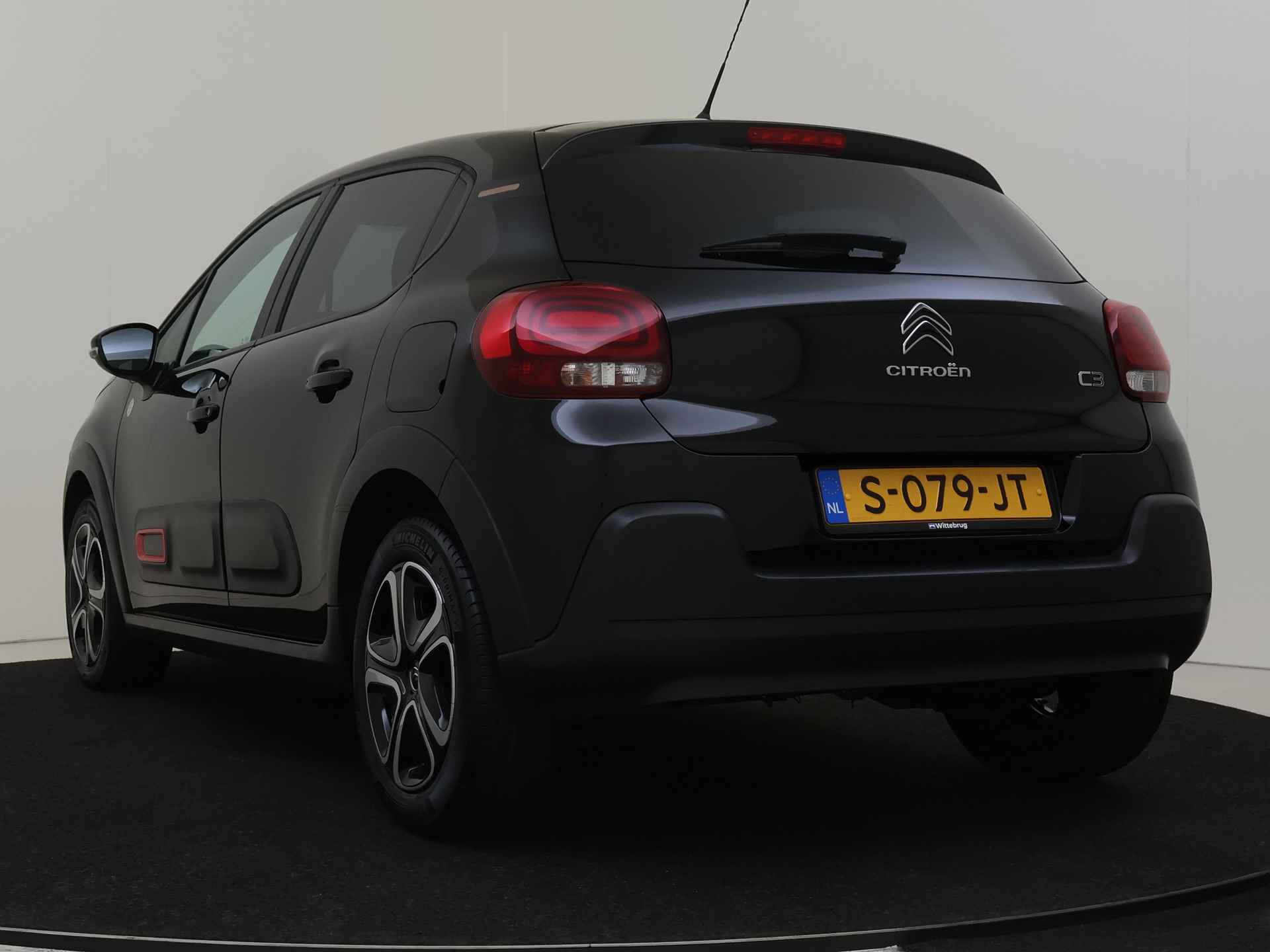 Citroën C3 1.2 PureTech C-Series | Pack Navigatie | Climate Control - 5/41