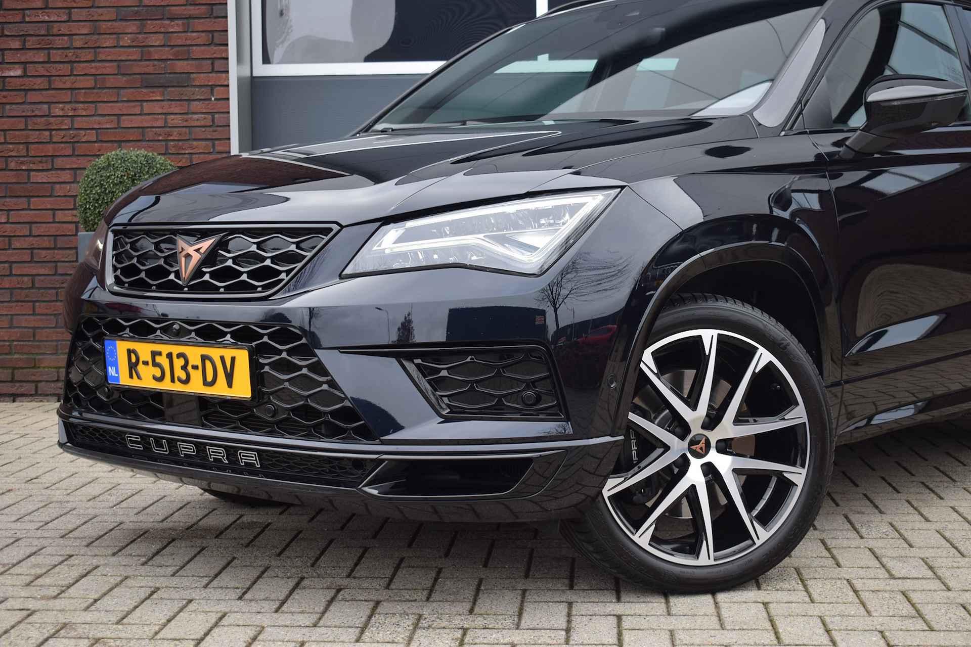 CUPRA Ateca 2.0 TSI 300pk 4Drive Pano | 360 camera | Trekhaak - 38/41