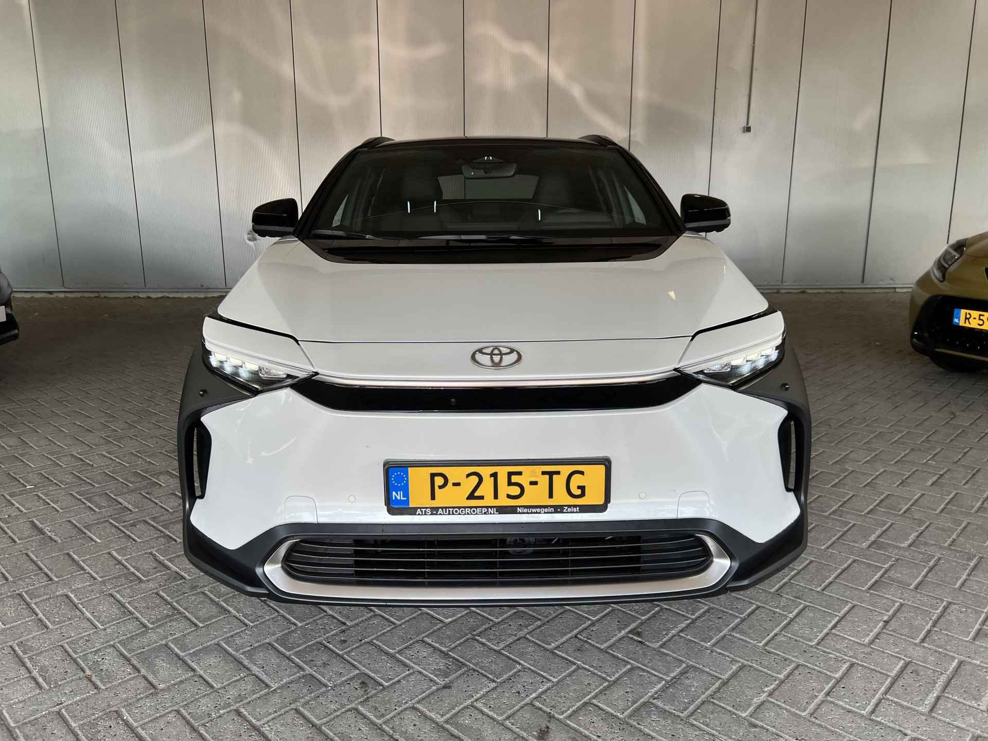 Toyota bZ4X Launch Edition Premium 71 kWh | Panoramadak | Meest luxe uitvoering | Klasse 3 alarm gecertificeerd - 24/34