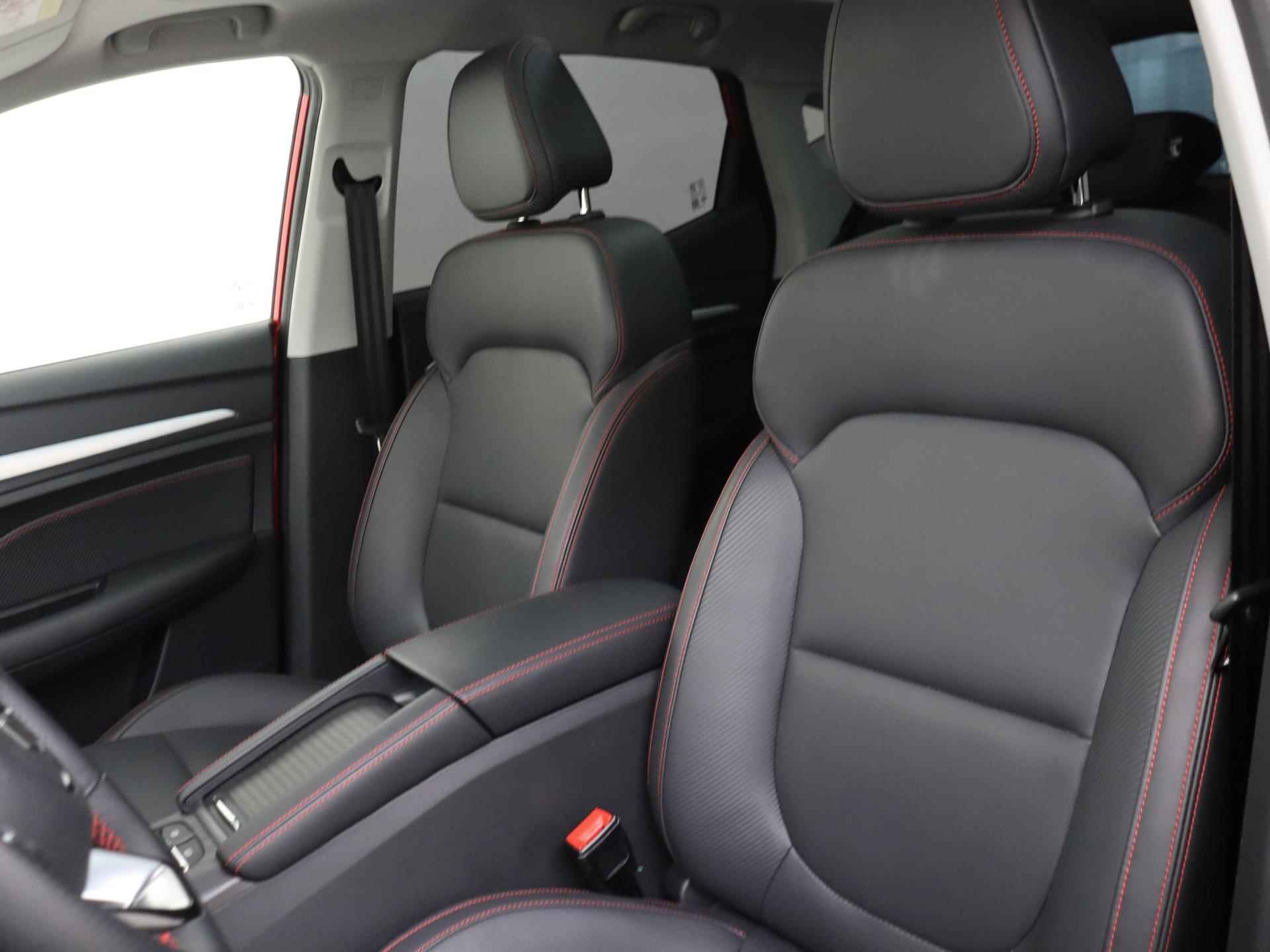 MG ZS EV Standard Range Luxury 50 kWh 320 KM WLTP | Panoramisch schuifkanteldak | 360 graden camera | Black Pack | Geblindeerde achterruiten | 19 inch Polished sportvelgen met Allseasonbanden - 6/30