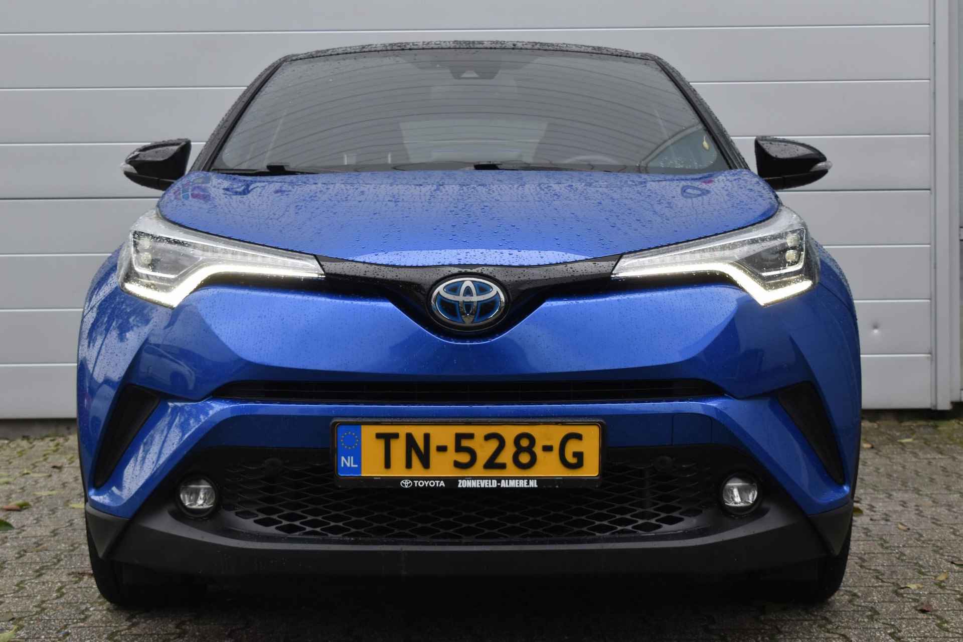 Toyota C-HR 1.8 Hybrid Bi-Tone Plus - 6/30