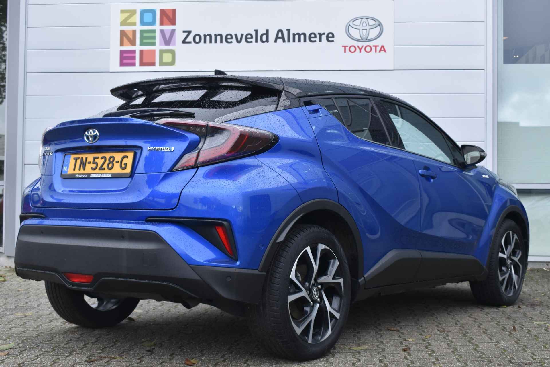 Toyota C-HR 1.8 Hybrid Bi-Tone Plus - 10/30