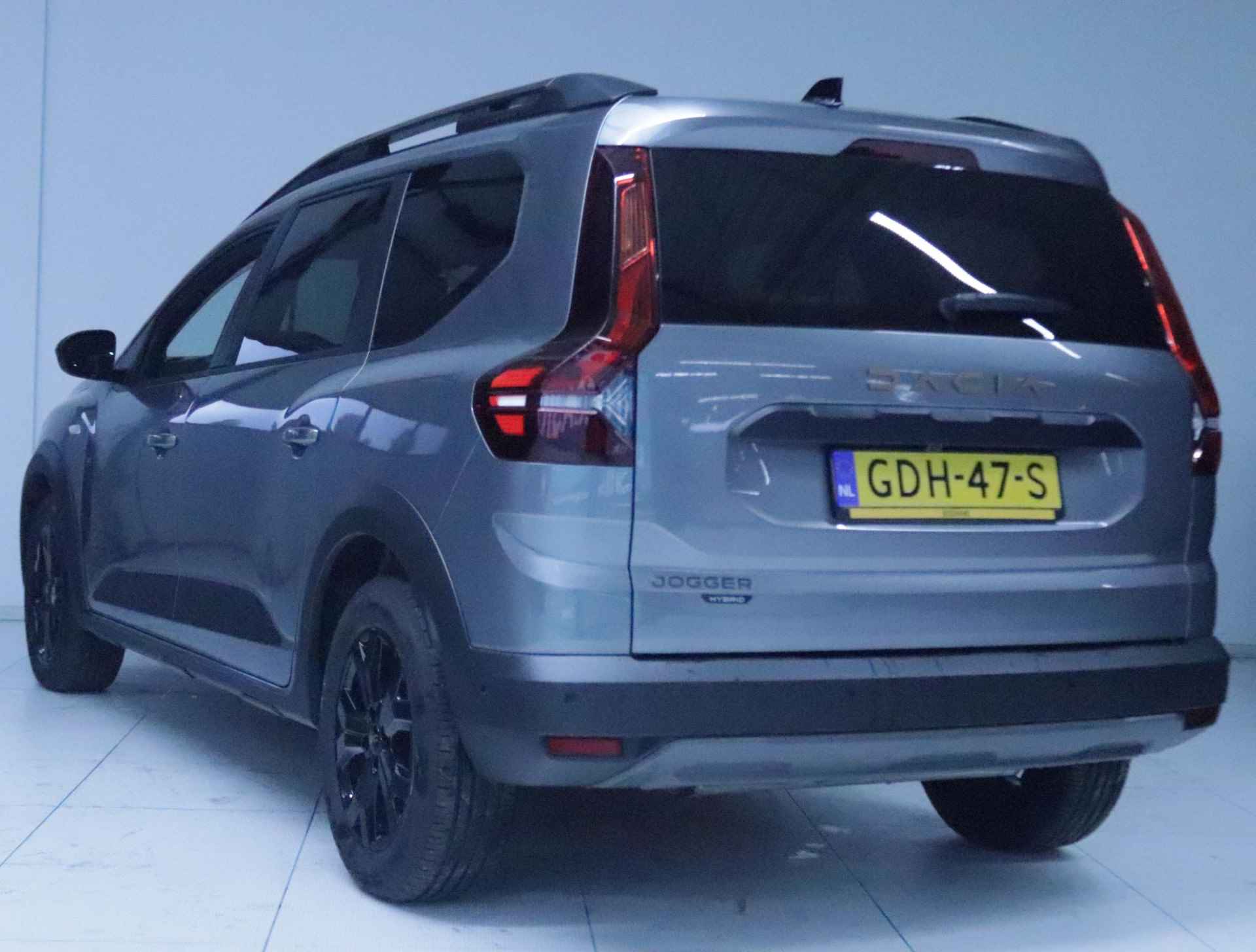 Dacia Jogger 1.6 Hybrid 140 Extreme 5p. - 8/24