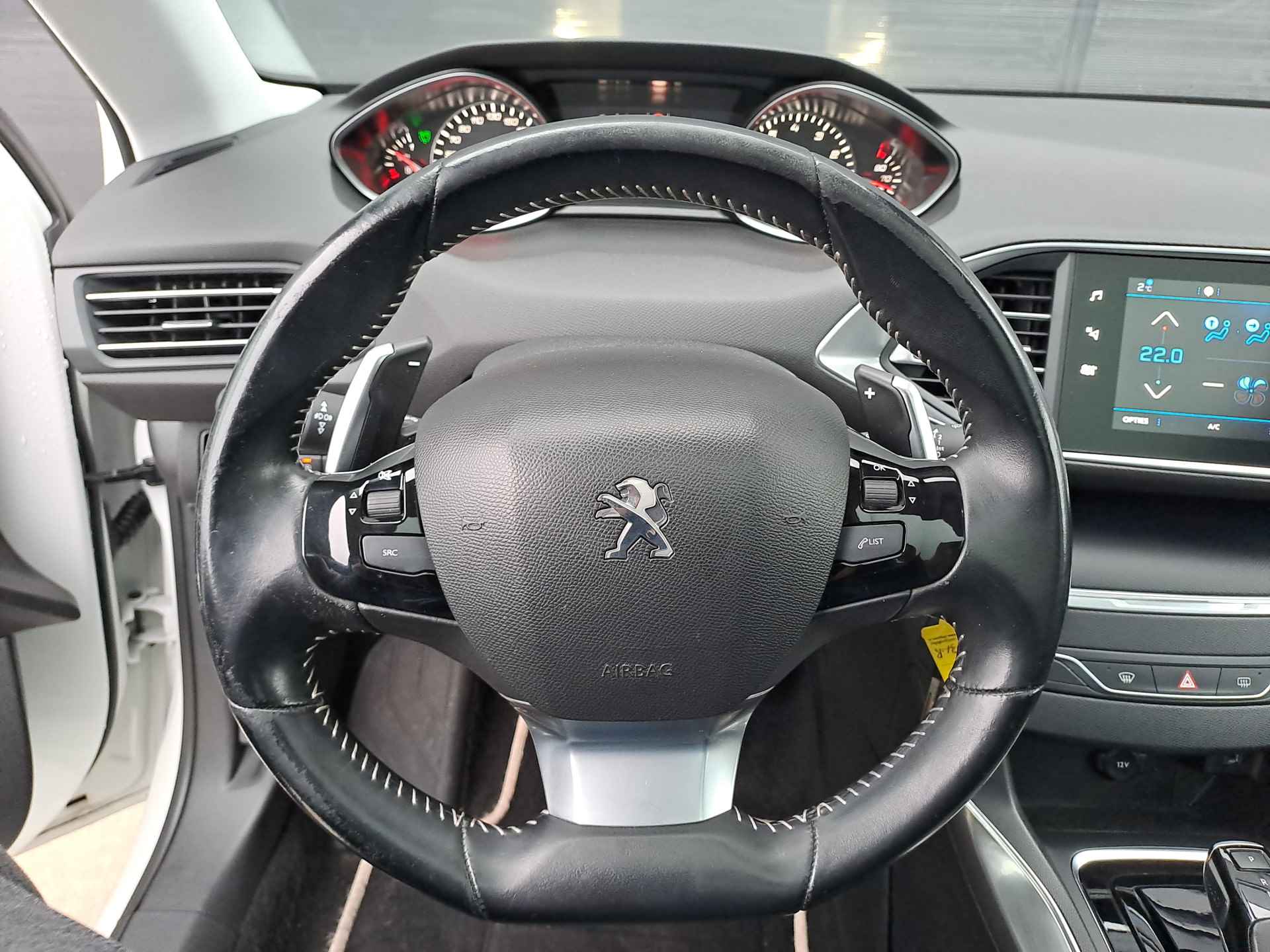 Peugeot 308 SW 1.2 PureTech Allure Premium Automaat | Panoramadak | Adaptive cruise control - 17/41