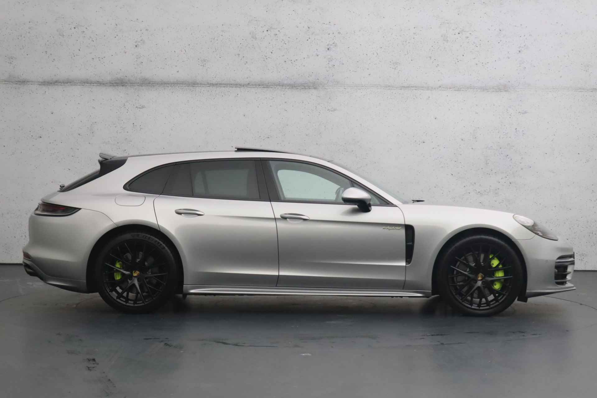 Porsche Panamera Sport Turismo 2.9 4 E-Hybrid | Adaptief demping systeem | Lederen bekleding | Elektrisch glazen panoramadak | Adaptieve cruise c - 25/32