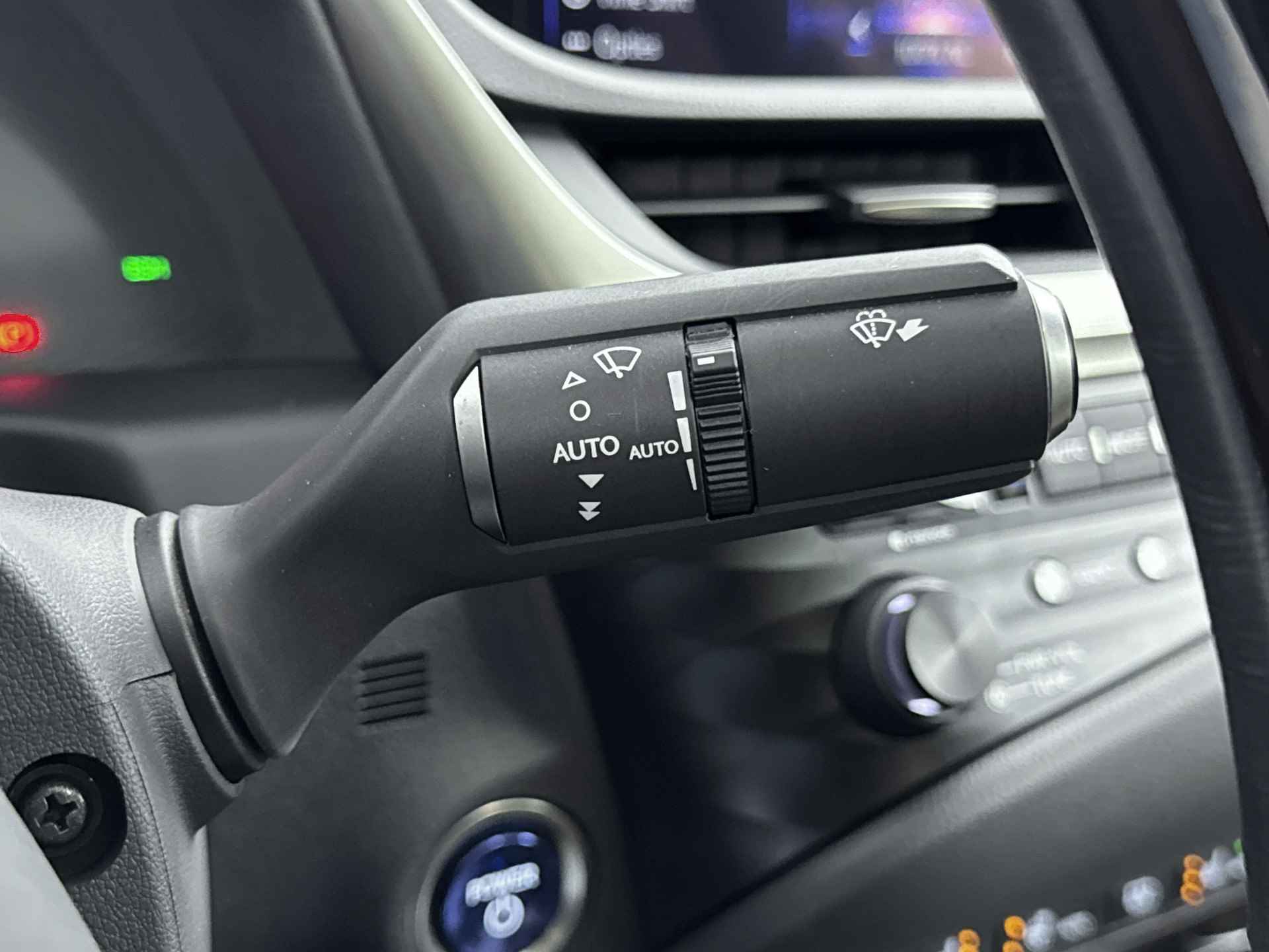 Lexus ES 300h President Line | Mark Levinson | Head Up Display | Stoel koeling | - 25/41