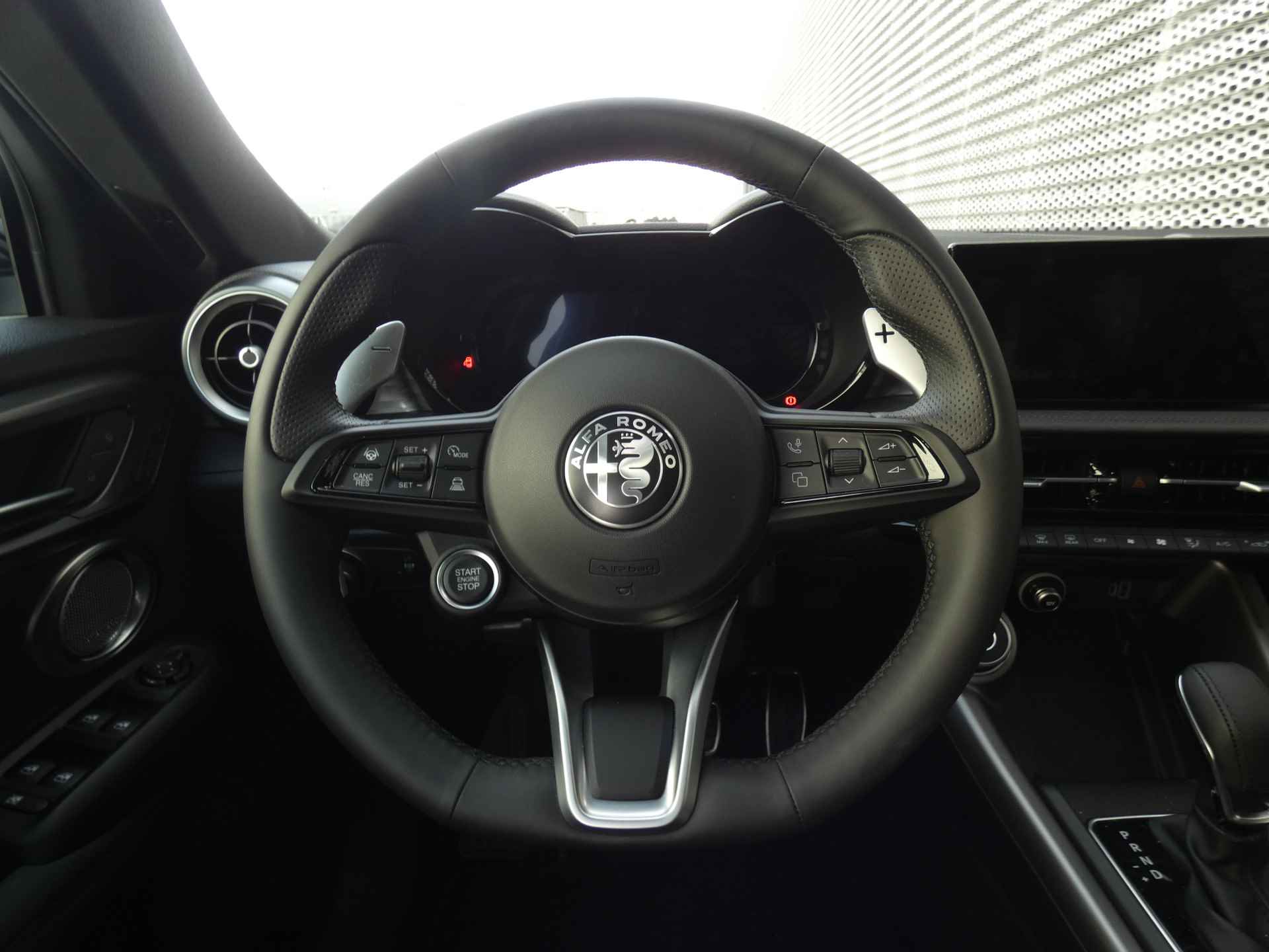 Alfa Romeo Tonale 1.5T 160 PK Hybrid Veloce Full Options | Leder | Automaat | Panorama Schuifdak - 18/34