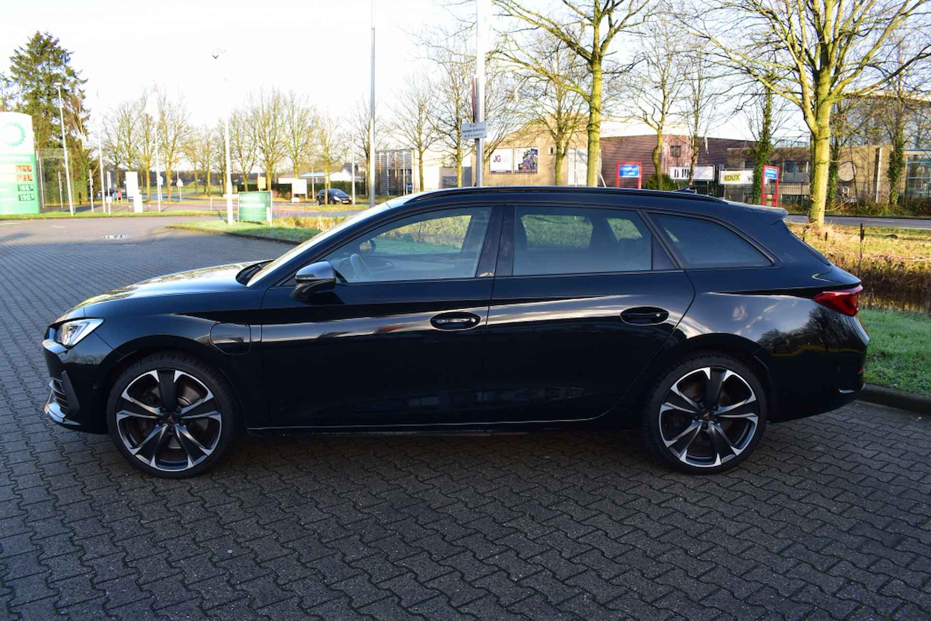 Cupra Leon Sportstourer 1.4 e-Hybrid 245 PK | RIJKLAARPRIJS INCL. BTW EN GARANTIE! | - 3/28