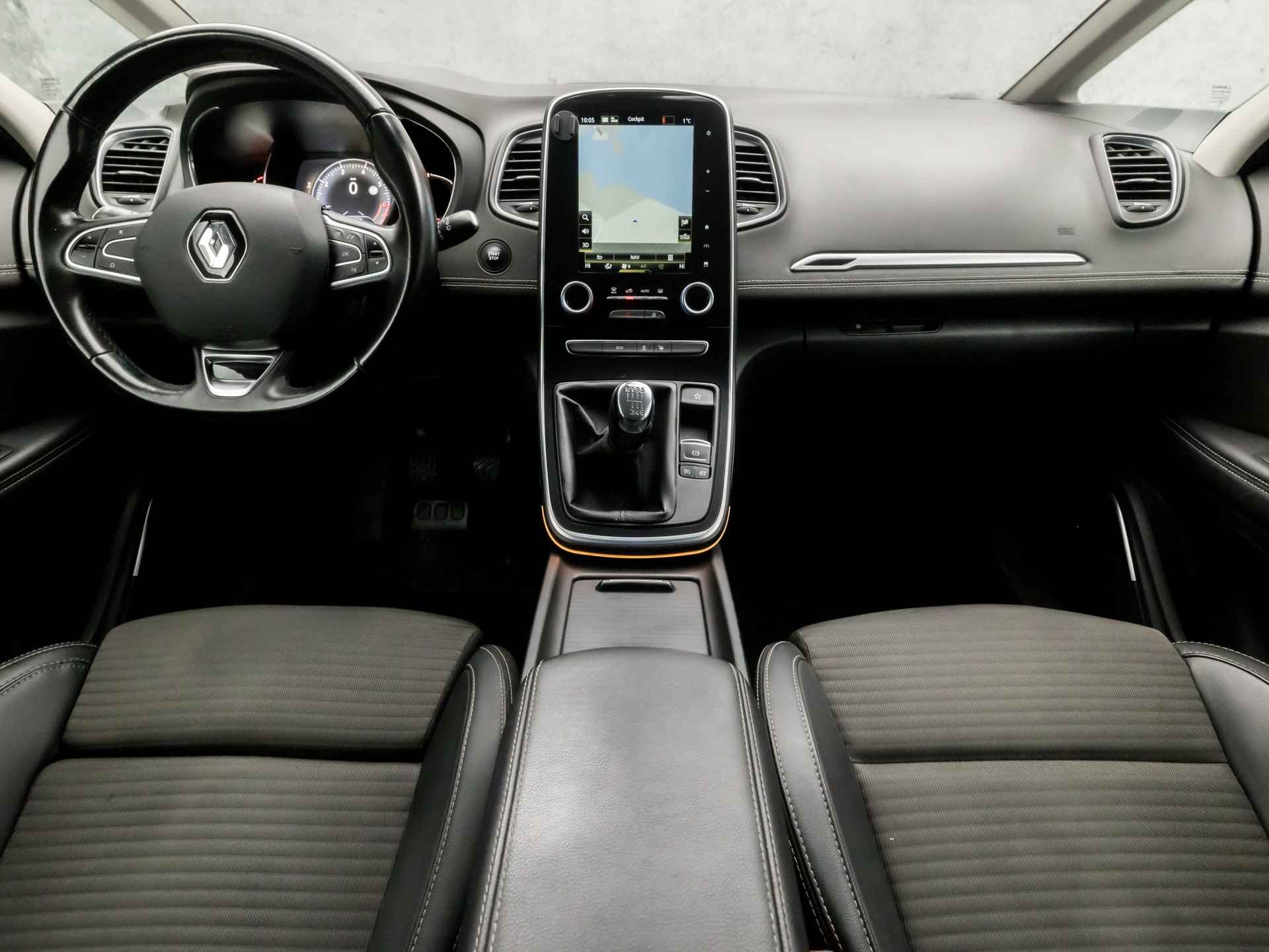 Renault Scénic 1.2 TCe Bose Sport (GROOT NAVI, DIGITAL COCKPIT, LED KOPLAMPEN, CAMERA, BOSE AUDIO, LEDER, SPORTSTOELEN, CRUISE, GETINT GLAS, NIEUWE APK, NIEUWSTAAT) - 6/38