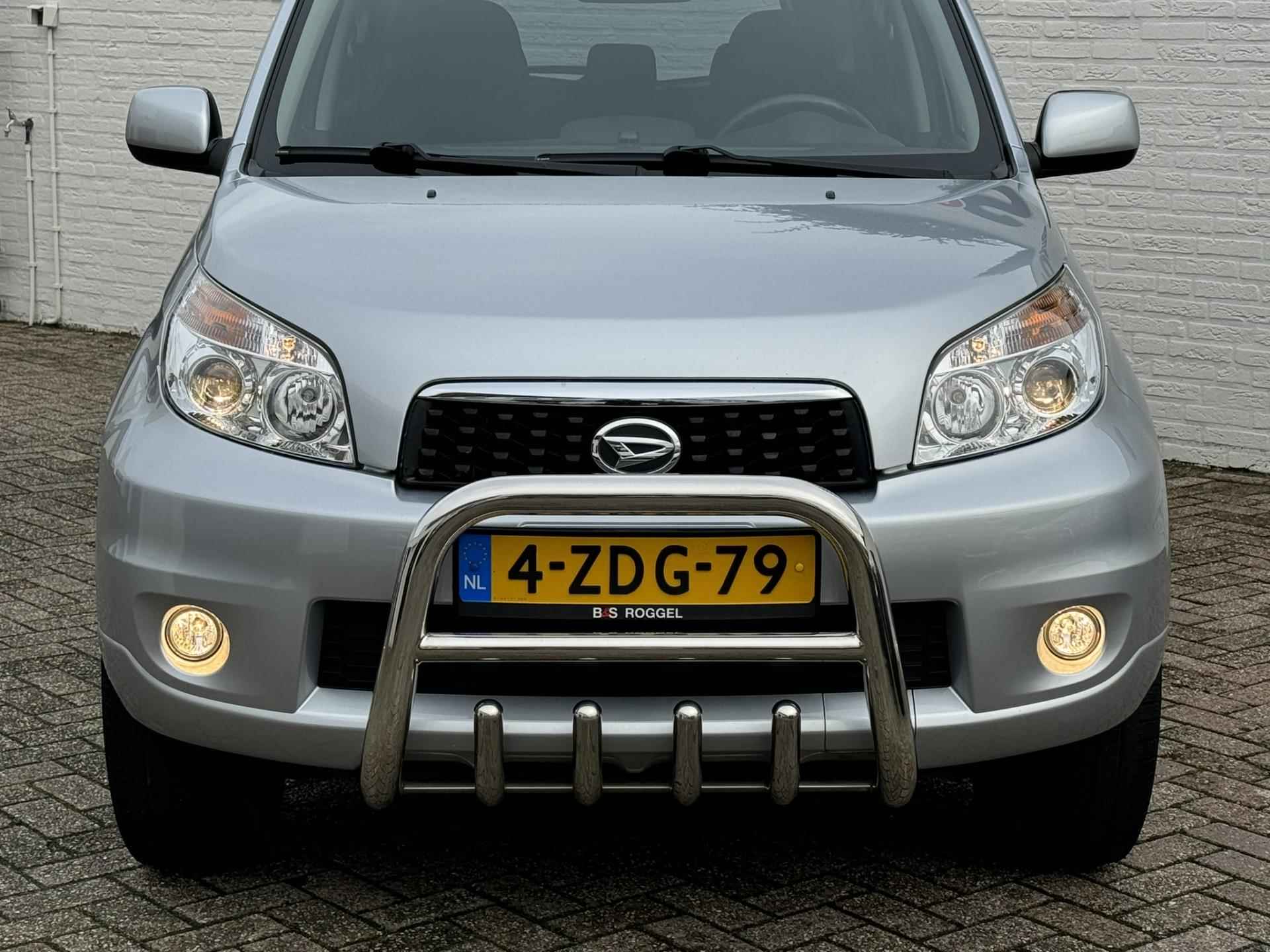 Daihatsu Terios 1.5-16v Explore 2WD Automaat Cruise Airco Navigatie Dab Usb Trekhaak - 36/43