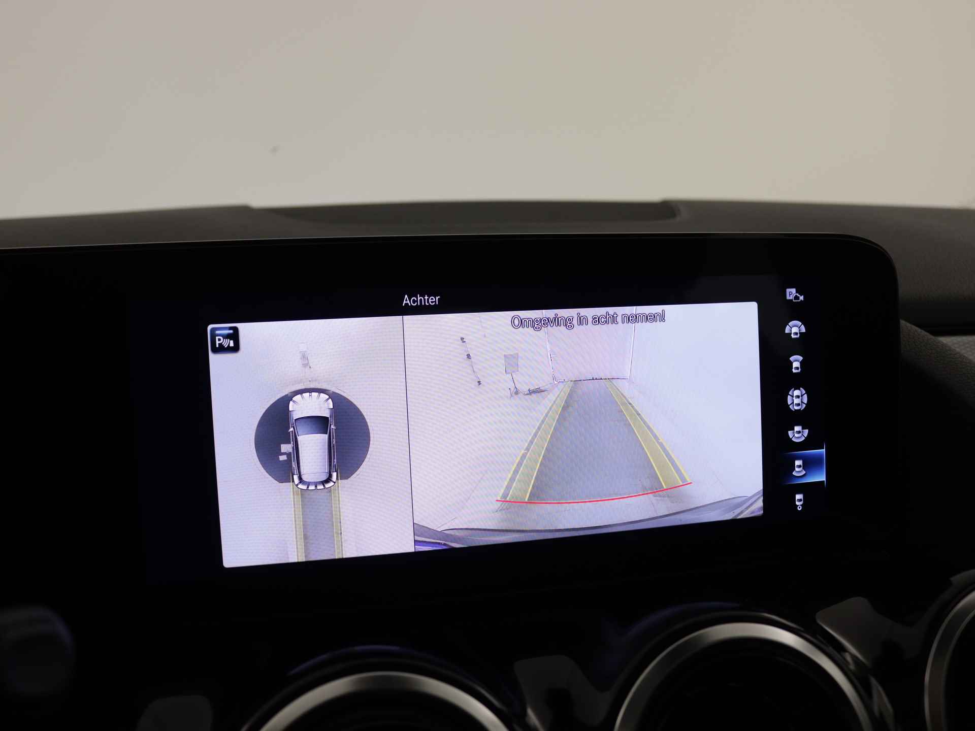Mercedes-Benz GLA 250 e Progressive Plug-In Hybride | Panoramadak | 360° camera | Trekhaak | Distronic | Apple Carplay | Inclusief 24 maanden MB Certified garantie voor Europa. - 11/47