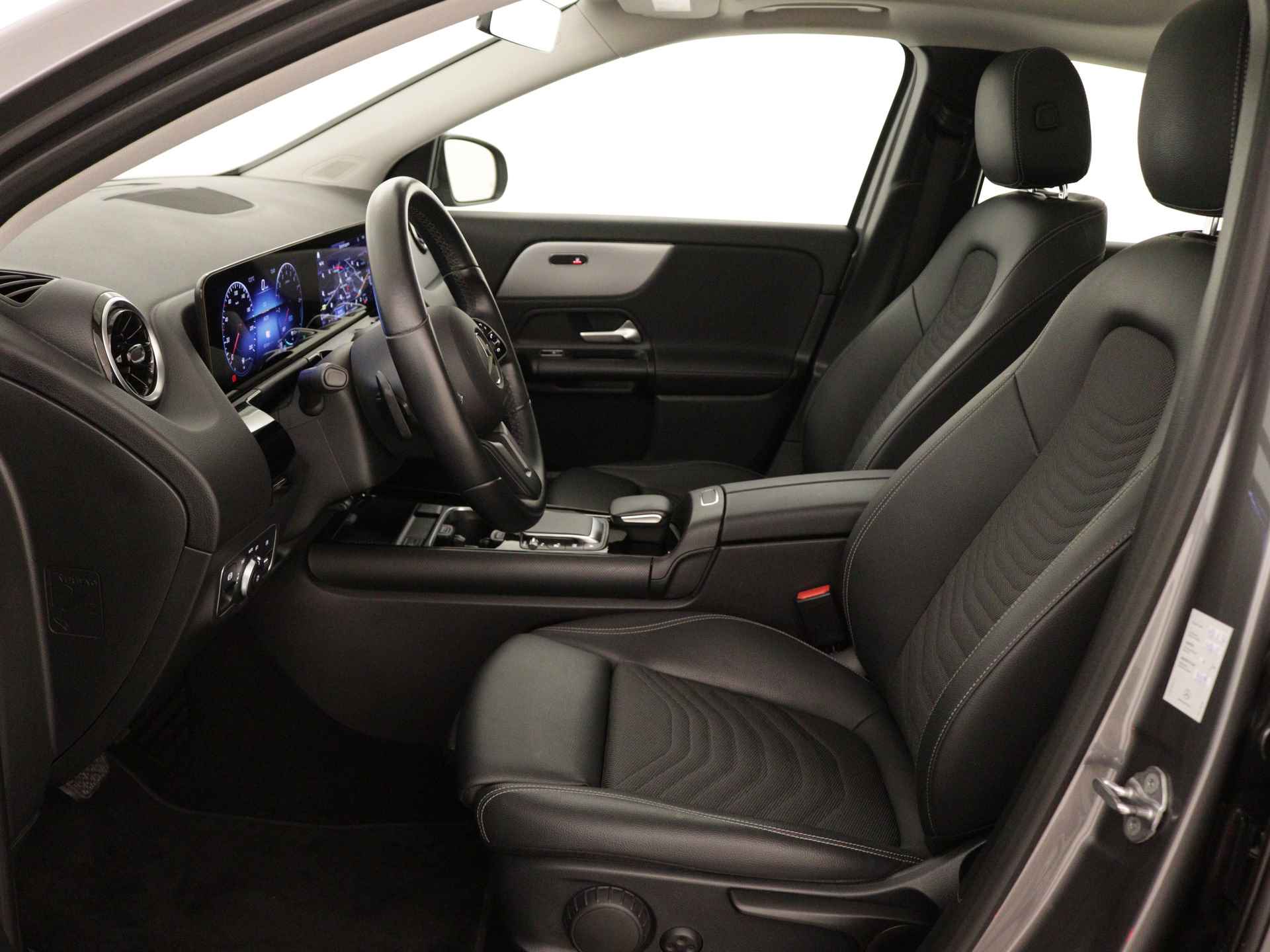 Mercedes-Benz GLA 250 e Progressive Plug-In Hybride | Panoramadak | 360° camera | Trekhaak | Distronic | Apple Carplay | Inclusief 24 maanden MB Certified garantie voor Europa. - 20/47