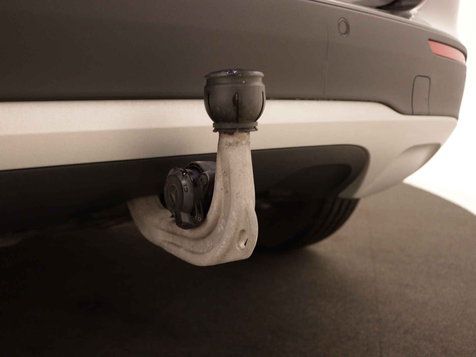 Mercedes-Benz GLA 250 e Progressive Plug-In Hybride | Panoramadak | 360° camera | Trekhaak | Distronic | Apple Carplay | Inclusief 24 maanden MB Certified garantie voor Europa. - 44/47