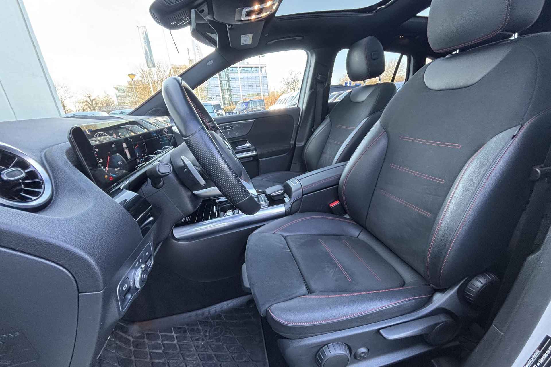 Mercedes-Benz GLA GLA 200 Automaat AMG Line | Standkachel | Panoramadak | LED | Parkeerpakket met camera | Stoelverwarming | Spiegelpakket | 19'' Lichtmetalen Wielen | Zitcomfortpakket - 10/14