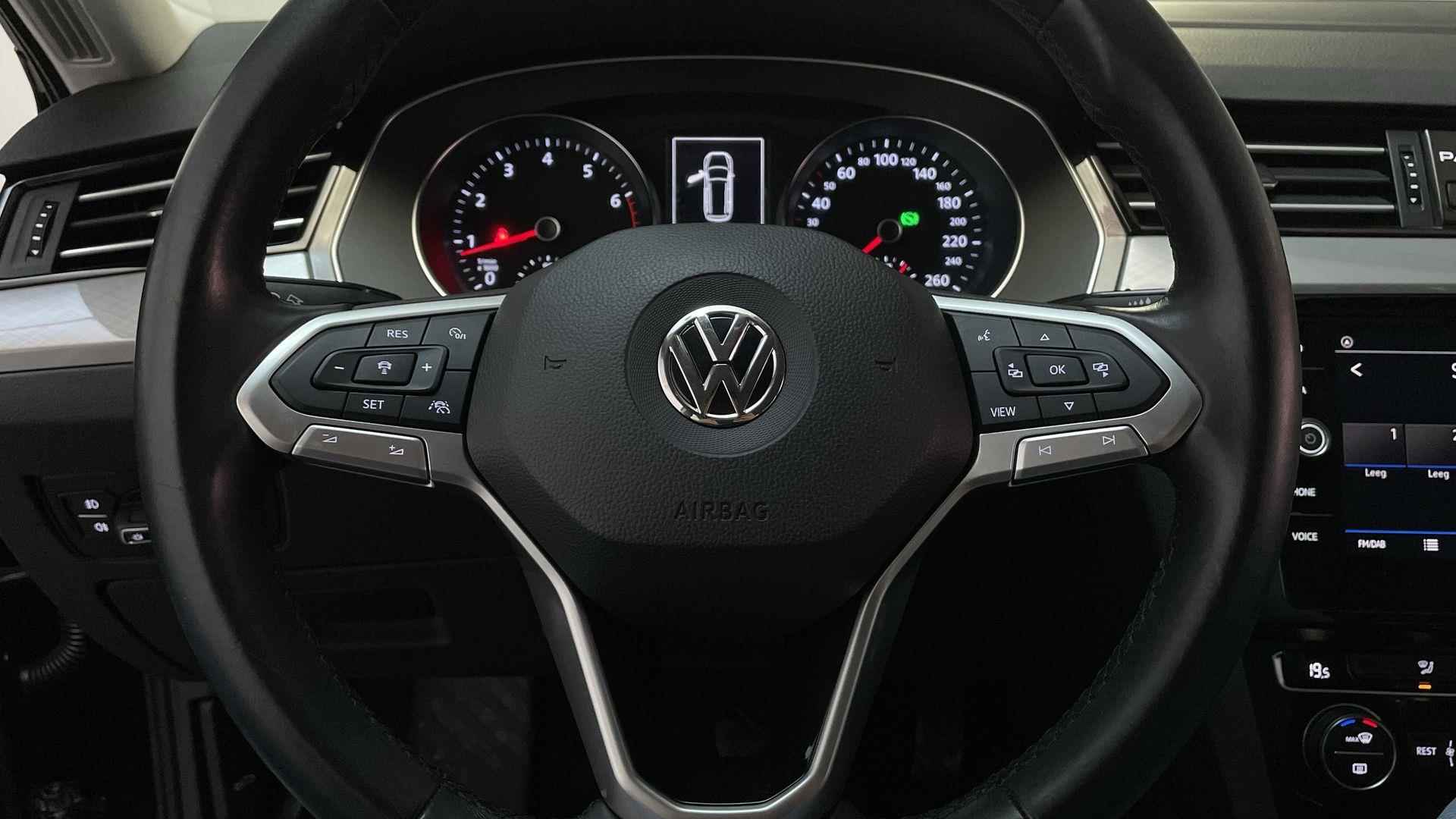 Volkswagen Passat Variant 1.5 TSI 150pk DSG Comfort Business Navigatie Parkeersensoren DAB+ - 5/28