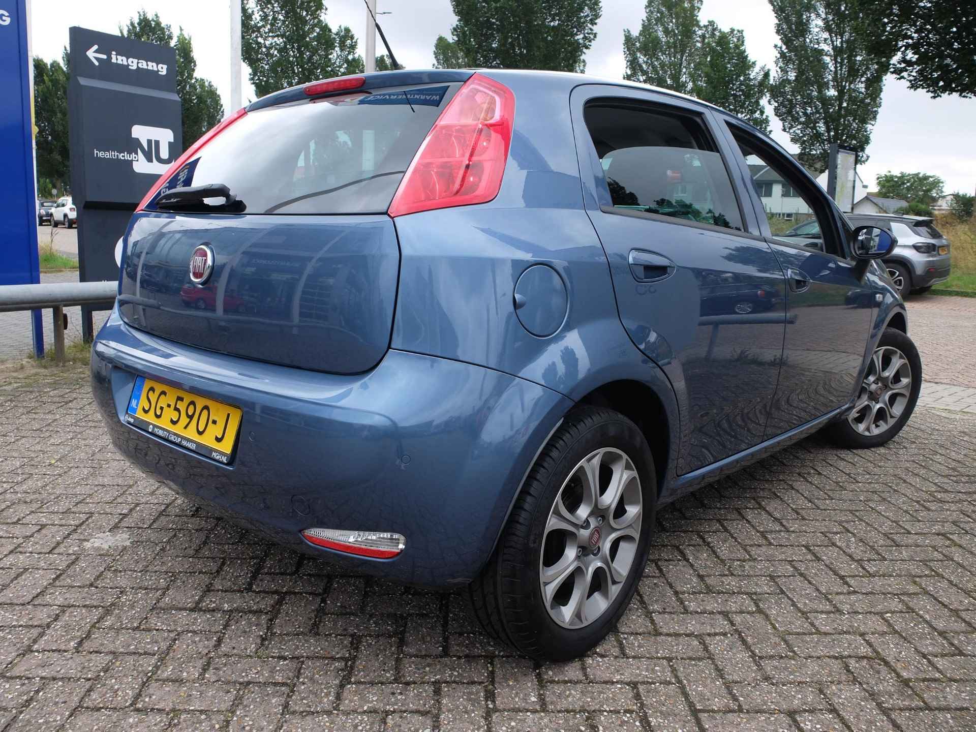 Fiat Punto Evo 0.9 TwinAir Sempre - 2/22