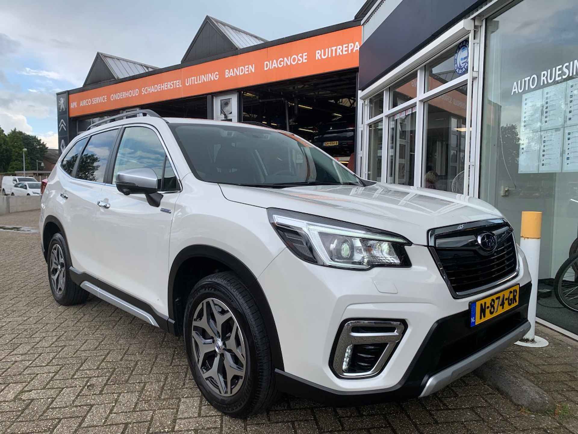 SUBARU Forester 2.0I E-BOXER PREMIUM - 45/48