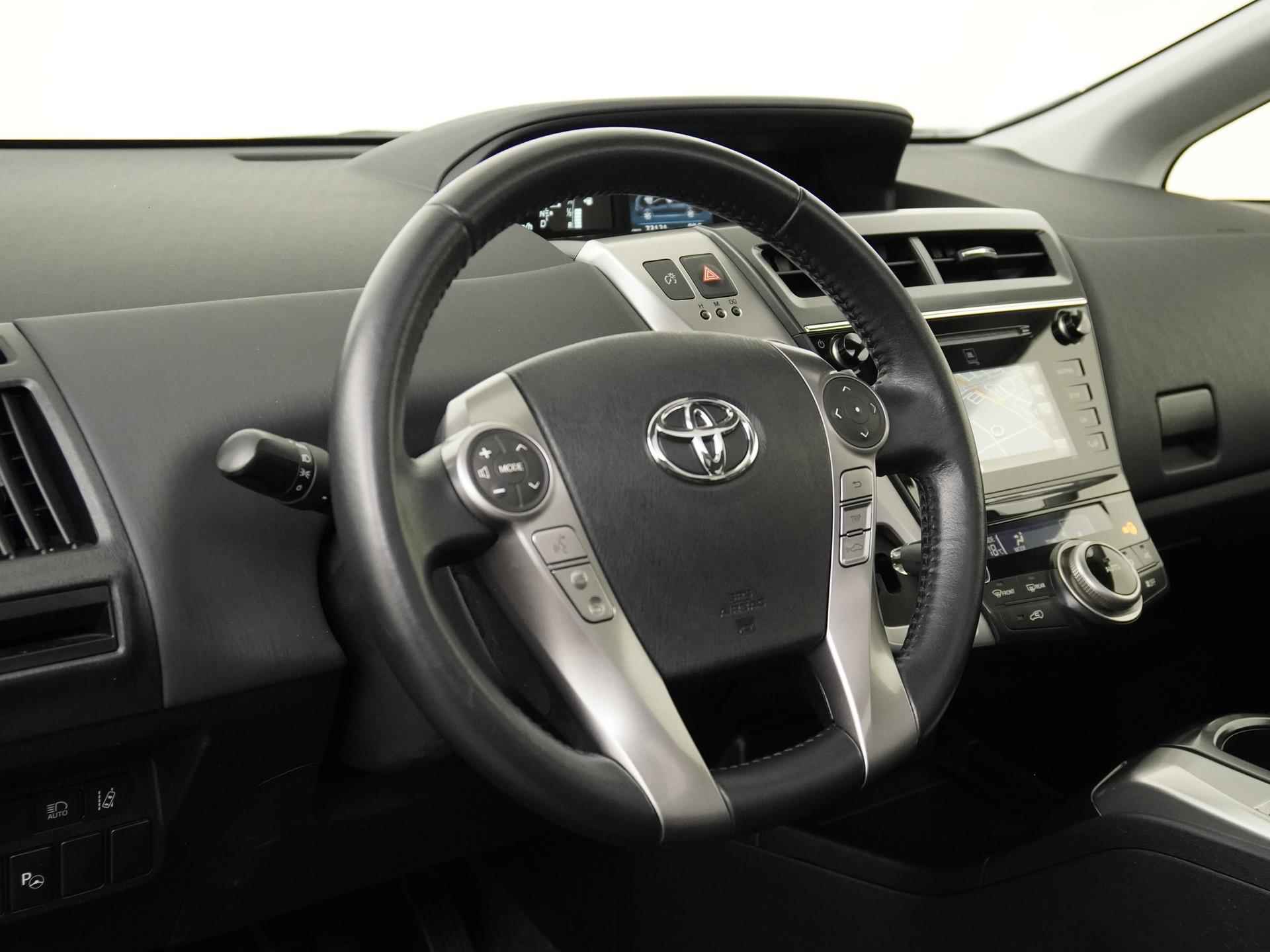 Toyota Prius+ 1.8 Business Plus | 7 Persoons | Panoramadak | Trekhaak | Leder | Zondag Open! - 33/39