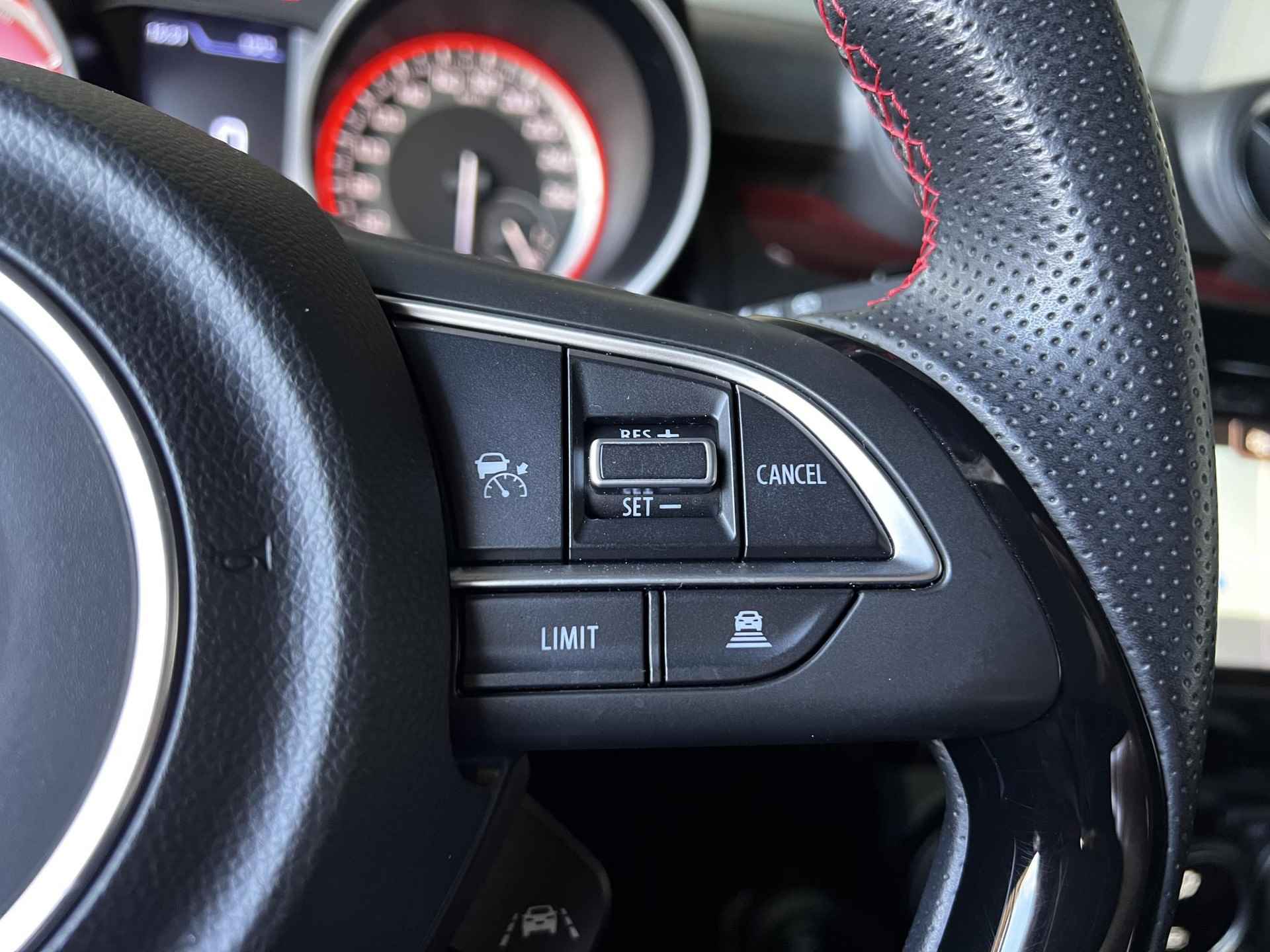 Suzuki Swift 1.4 Sport Smart Hybrid | Carplay | Navi | Camera | All-in rijklaarprijs - 13/44