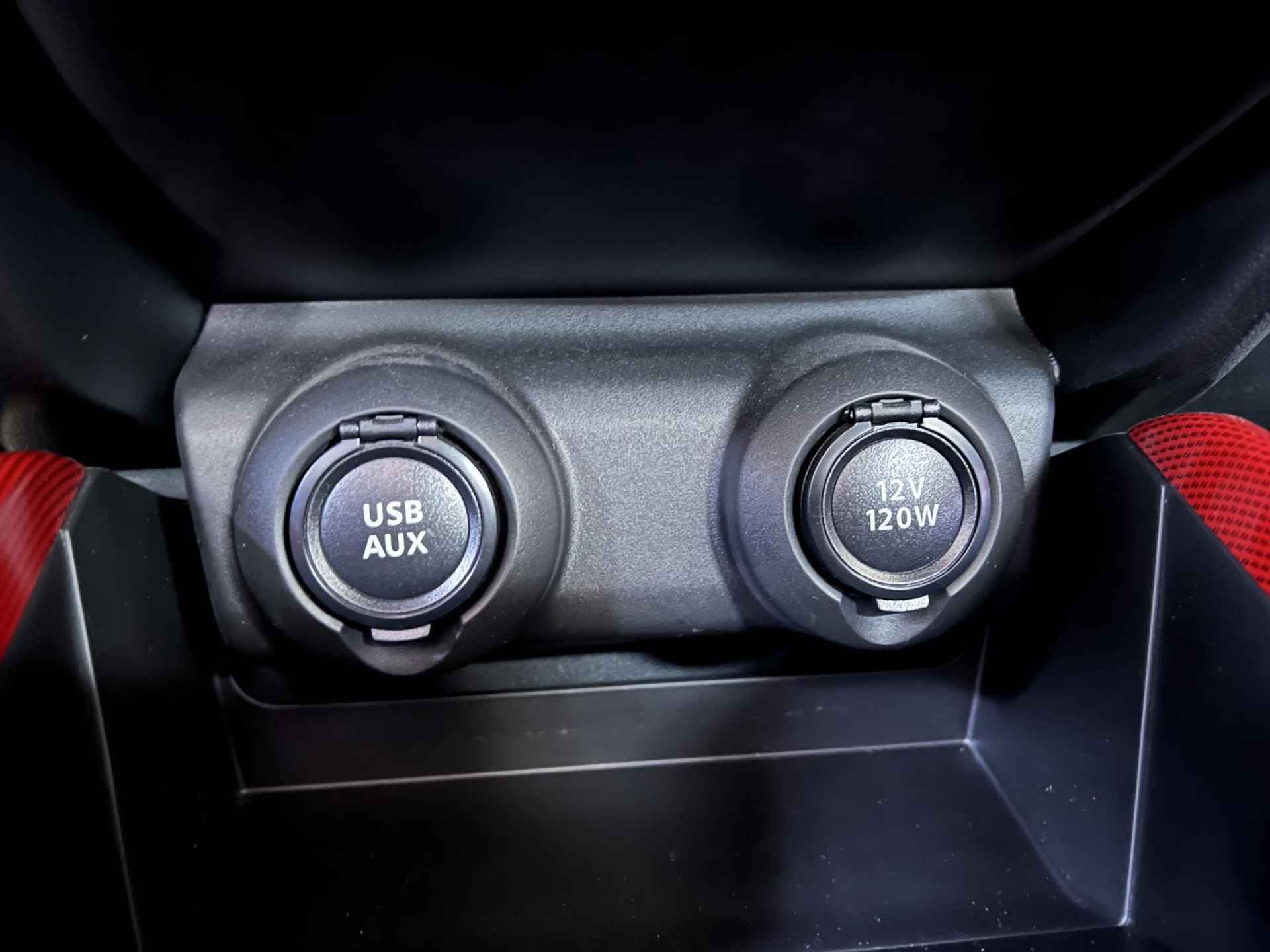 Suzuki Swift 1.4 Sport Smart Hybrid | Carplay | Navi | Camera | All-in rijklaarprijs - 22/44