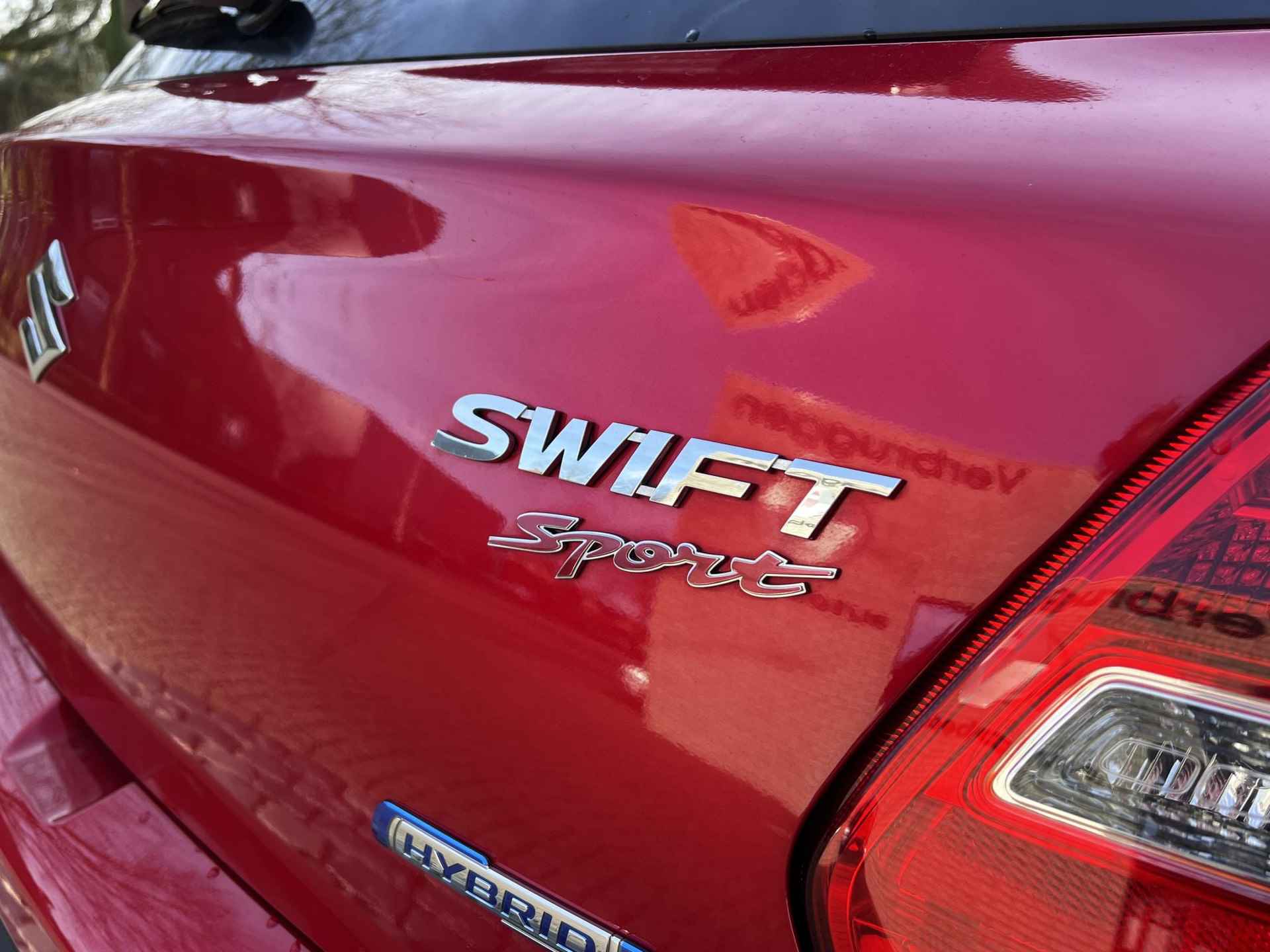 Suzuki Swift 1.4 Sport Smart Hybrid | Carplay | Navi | Camera | All-in rijklaarprijs - 40/44