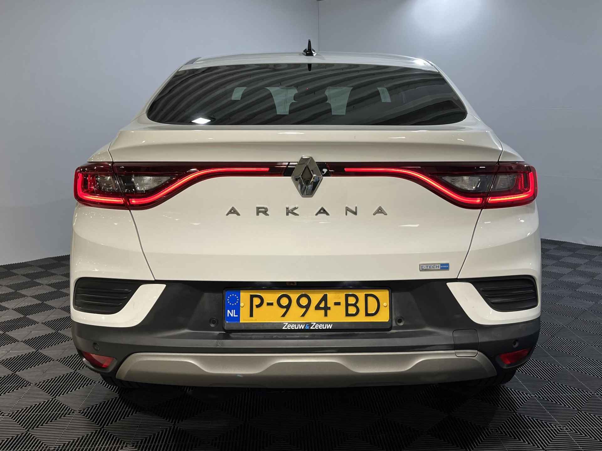 Renault Arkana 1.6 - 145PK E-Tech Hybrid Intens Automaat | 9,3" Navi | Stoelverwarming | Adaptive Cruise Control | Camera | Climate Control | Lichtmetalen Velgen | Parkeersensoren | - 7/32