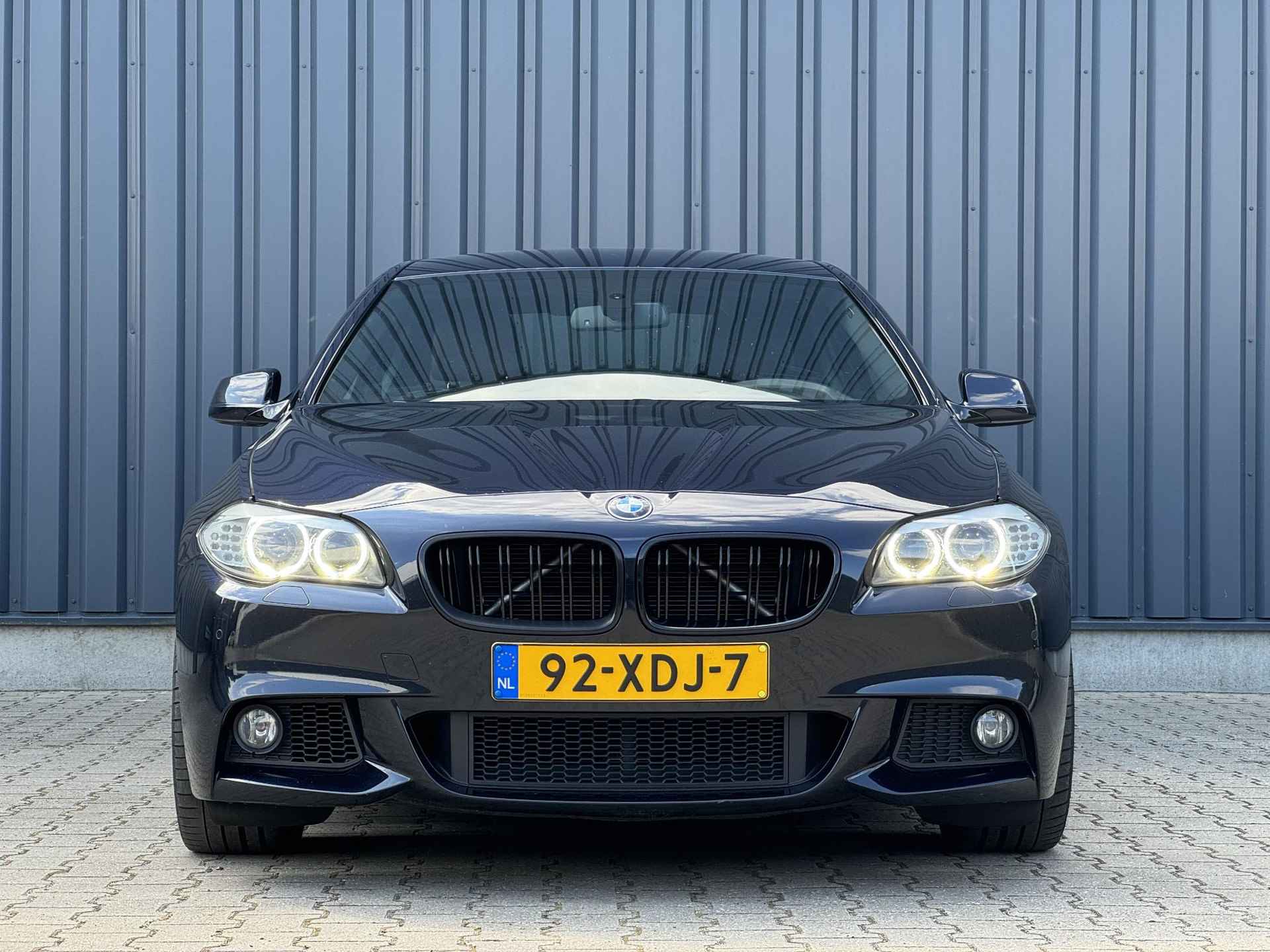 BMW 5-serie 520i High Executive M-Sport | Leder | Stoelverw - 4/27