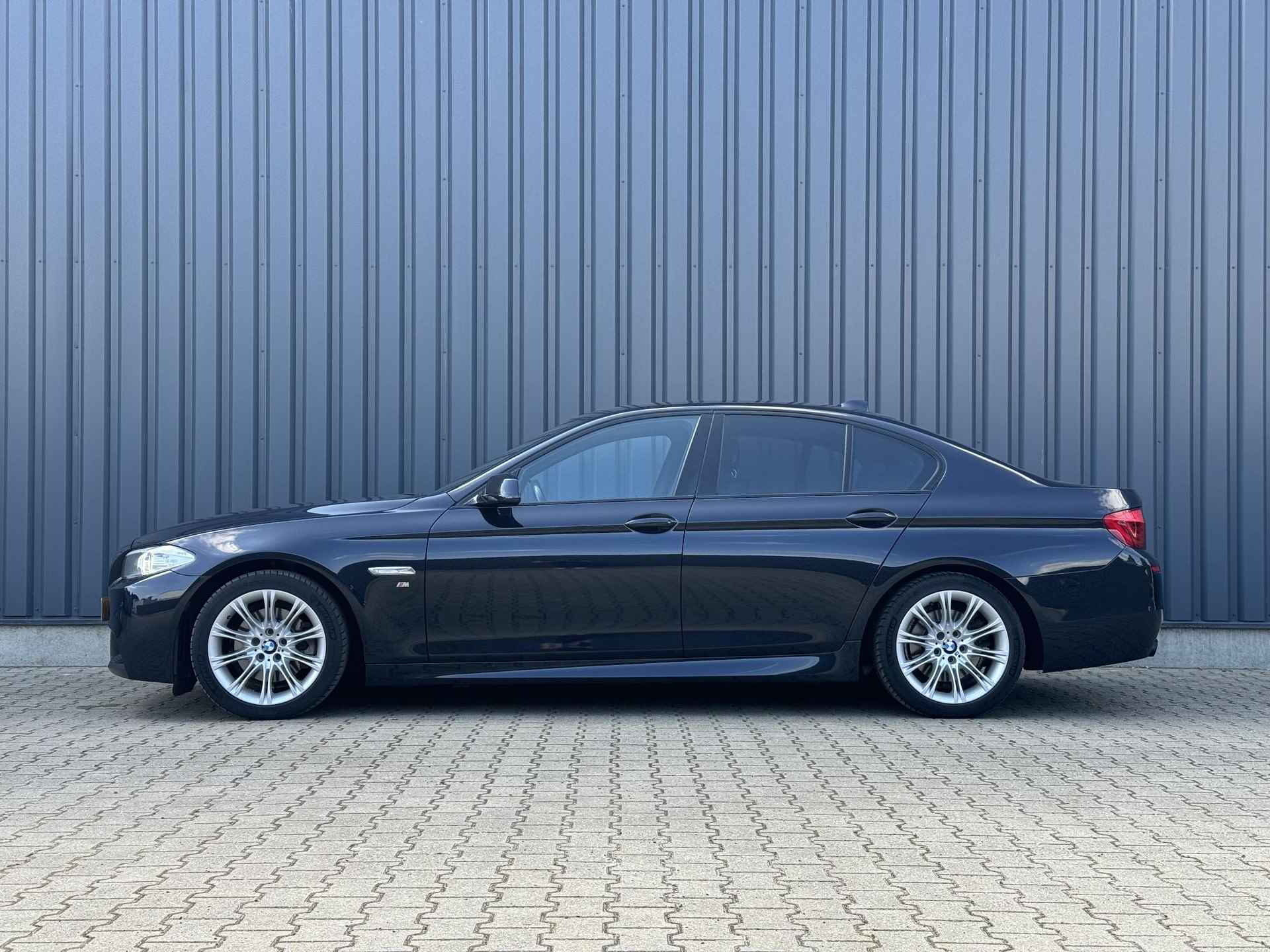 BMW 5-serie 520i High Executive M-Sport | Leder | Stoelverw - 8/27