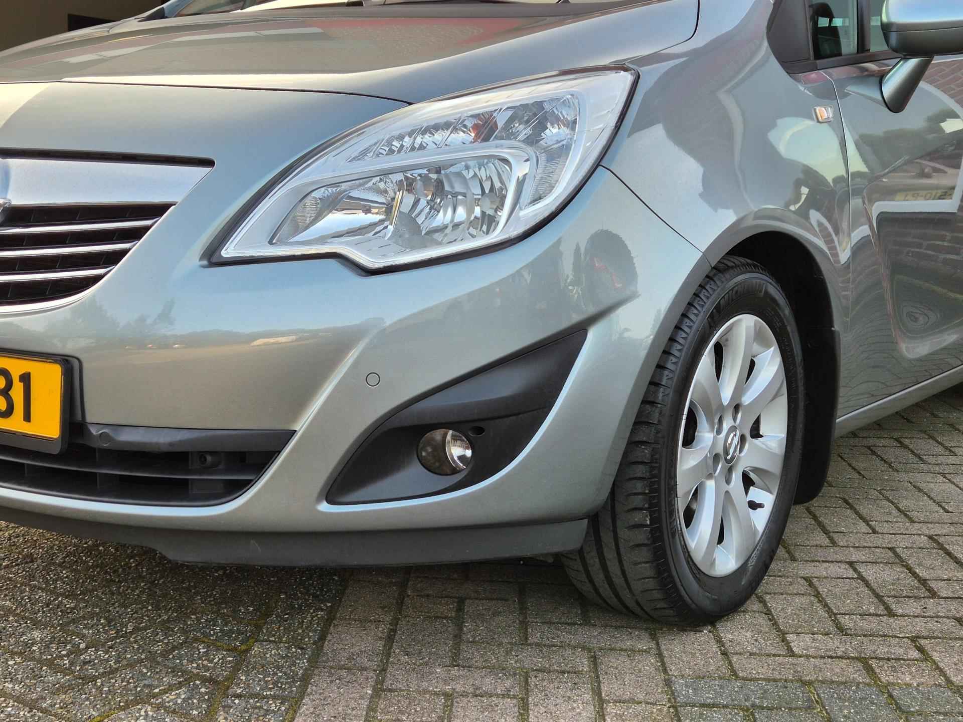 Opel Meriva 1.4 Turbo Cosmo 140PK 5drs AUTOMAAT clima, cruise, navi, agr, lmv, trekhaak RIJKLAAR - 8/17