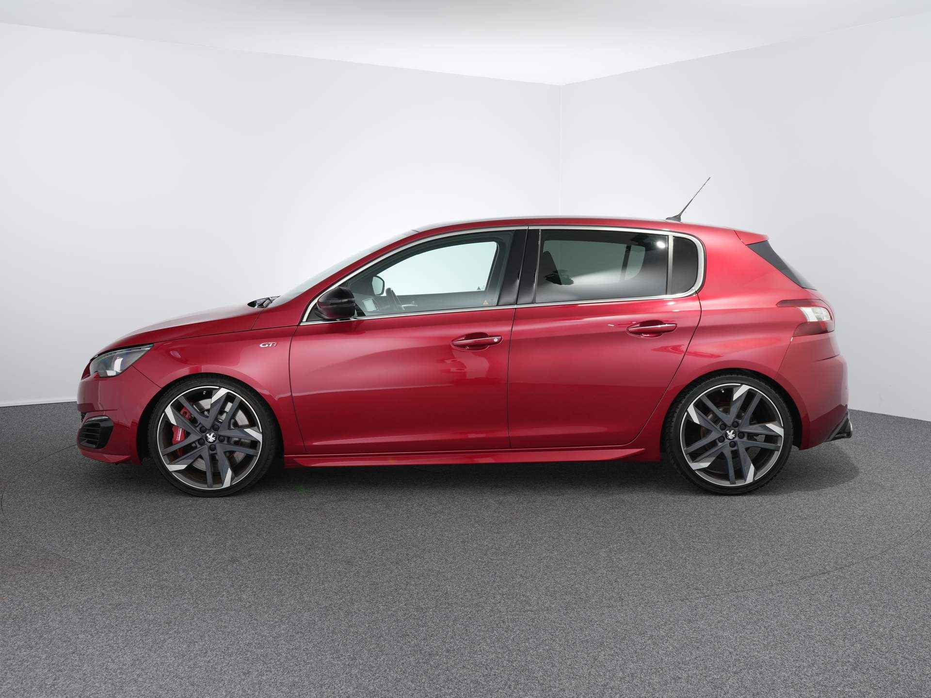 Peugeot 308 1.6 GTi 272PK | Panoramadak | 19'' Lichtmetaal | Camera | Denon audio | Massage | Stoelverwarming | - 13/38