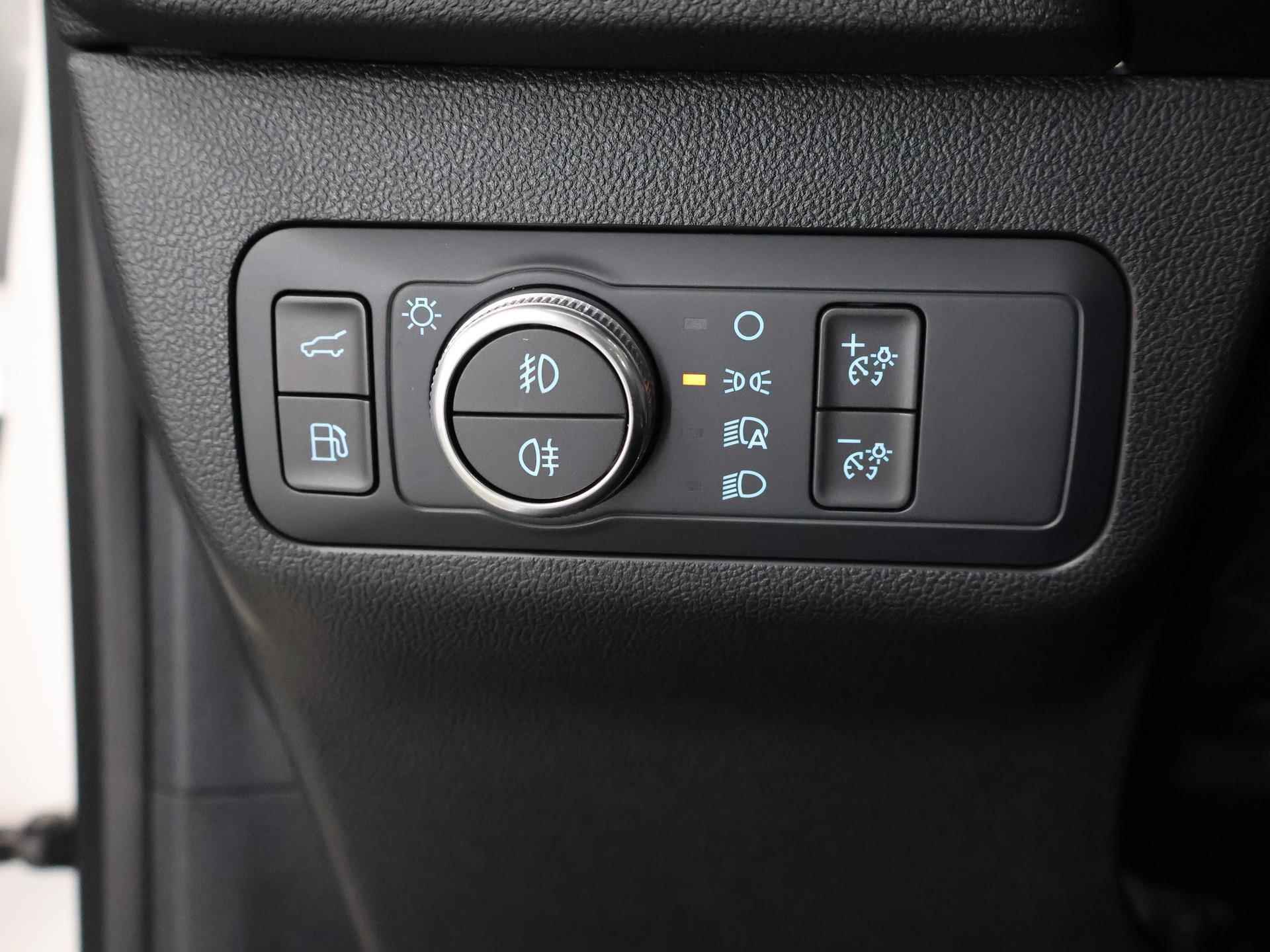 Ford Kuga 2.5 PHEV ST-Line X | Panoramadak | Adaptive Cruise Control | Adaptive LED koplampen | Winterpack | - 38/46