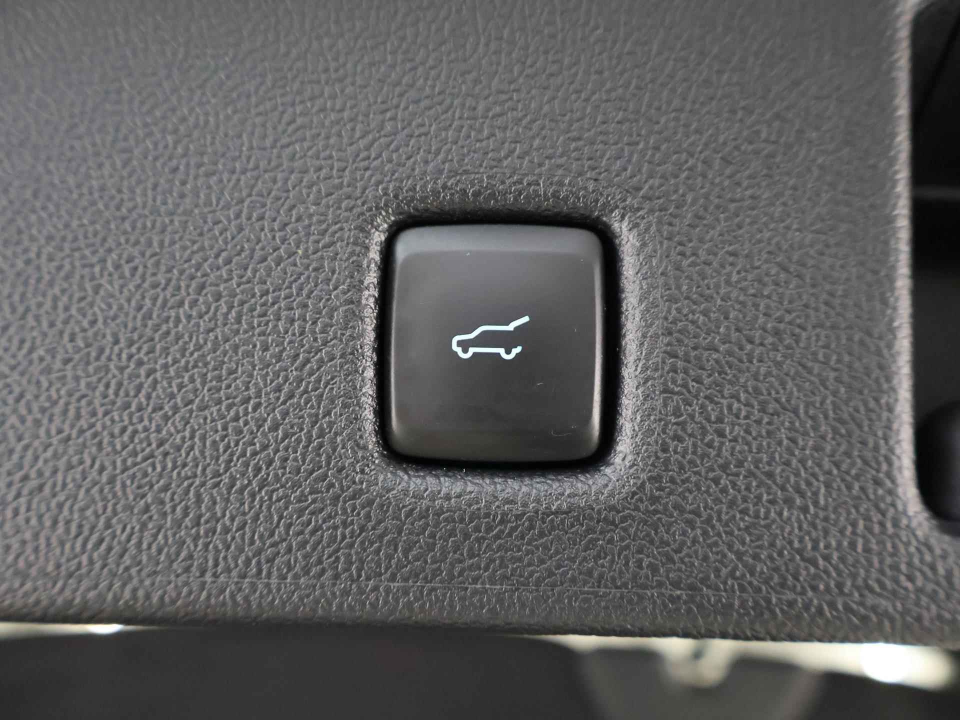 Ford Kuga 2.5 PHEV ST-Line X | Panoramadak | Adaptive Cruise Control | Adaptive LED koplampen | Winterpack | - 42/46