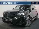 BMW X1 sDrive18i High Executive M Sport Automaat / Panoramadak / Trekhaak / Verwarmd stuurwiel / Sportstoelen / Stoelverwarming / Adaptieve LED / Harman Kardon / Head-Up