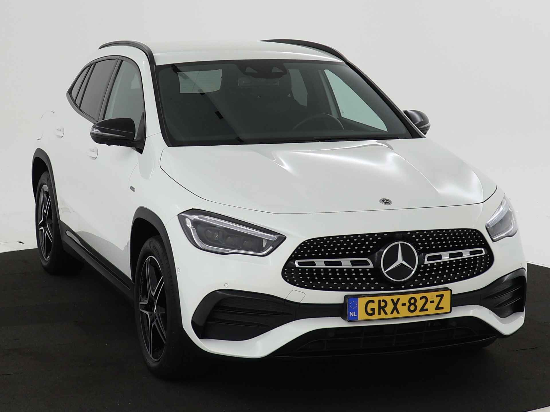 Mercedes-Benz GLA 250 e AMG Plug-In Hybride | Trekhaak |  Dodehoekdetector | Inclusief 24 maanden MB Certified garantie voor Europa. - 28/46