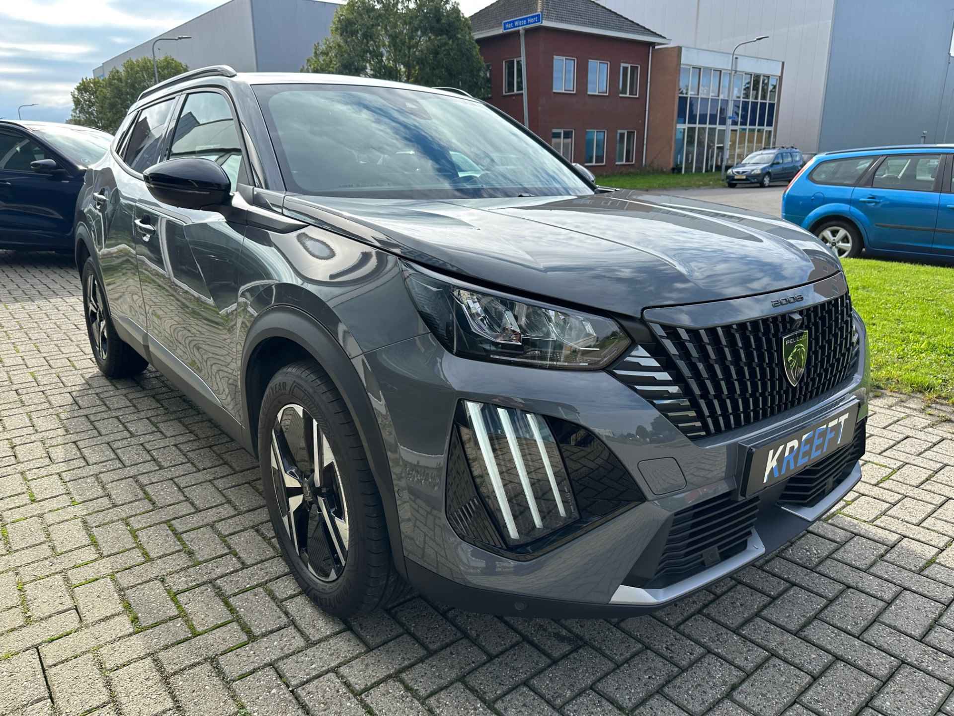 Peugeot 2008 1.2 PureTech Allure Pack 7x op voorraad | Metallic - 10/35