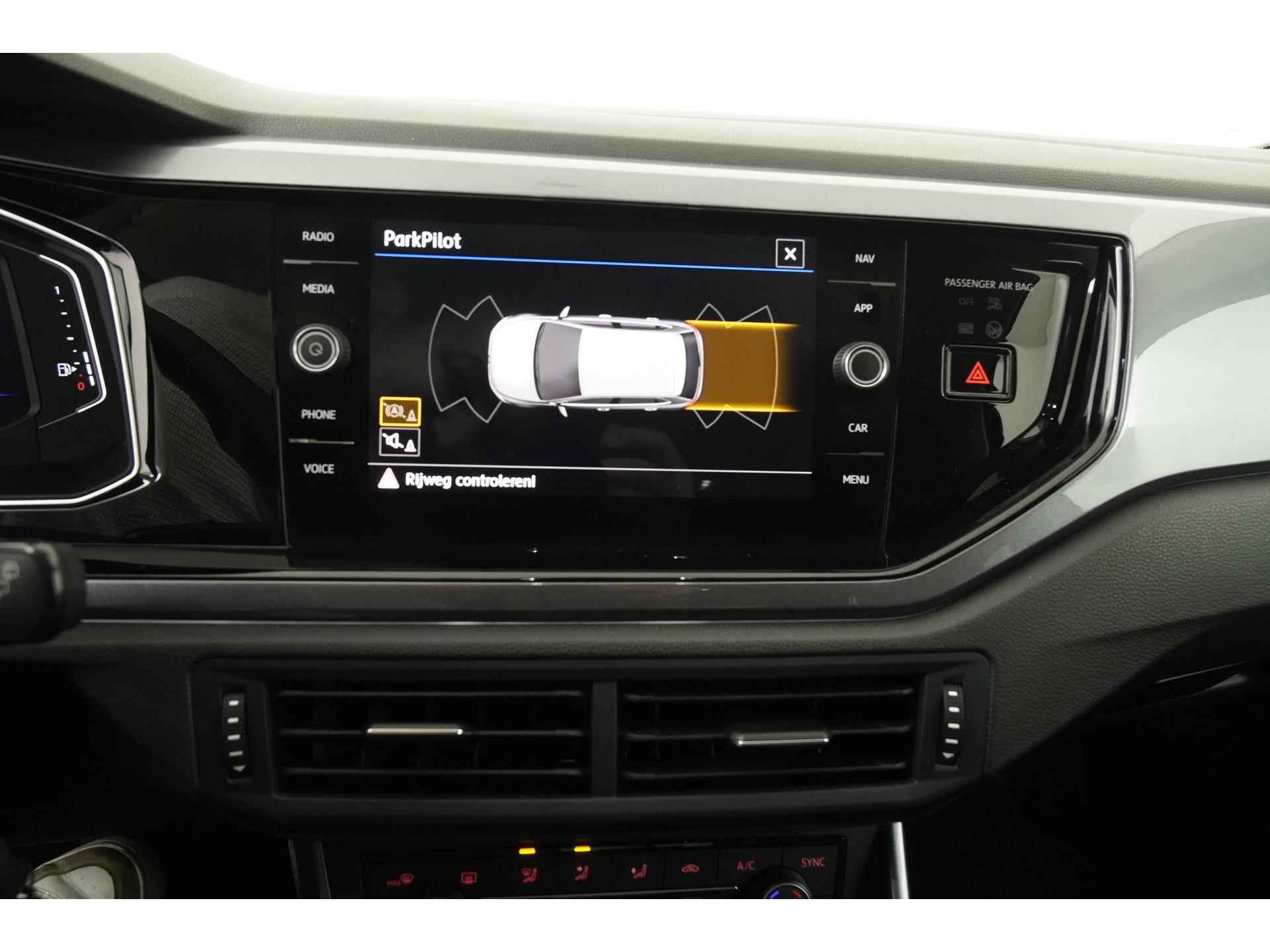 Volkswagen Polo 1.5 TSI Highline DSG | Active Info Display | LED | Zondag Open! - 15/43