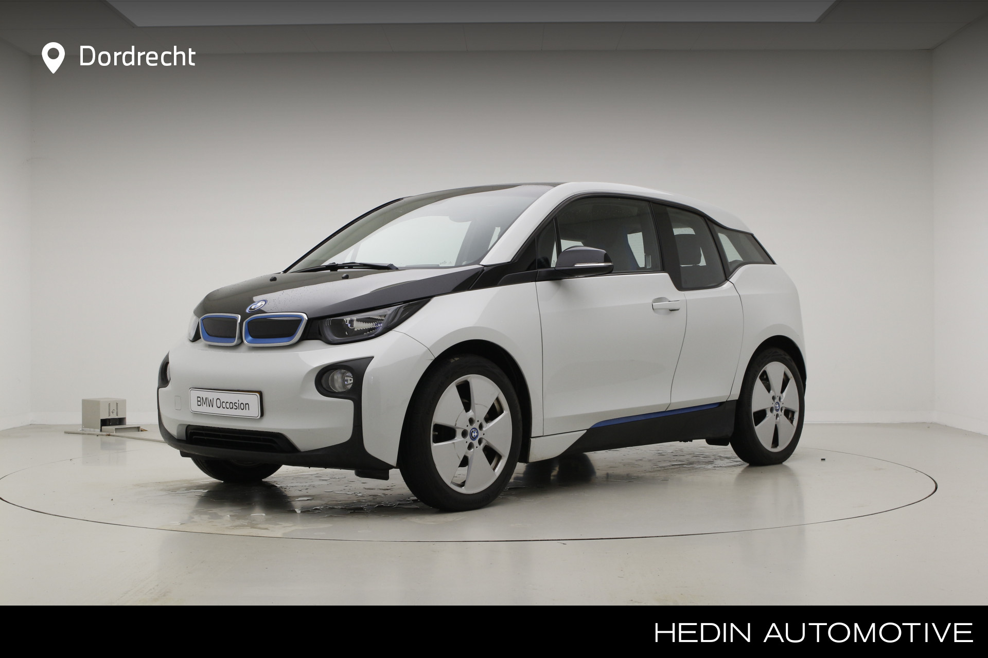 BMW i3 Basis Comfort 22 kWh | Warmte Pomp | Snellader | Navi |