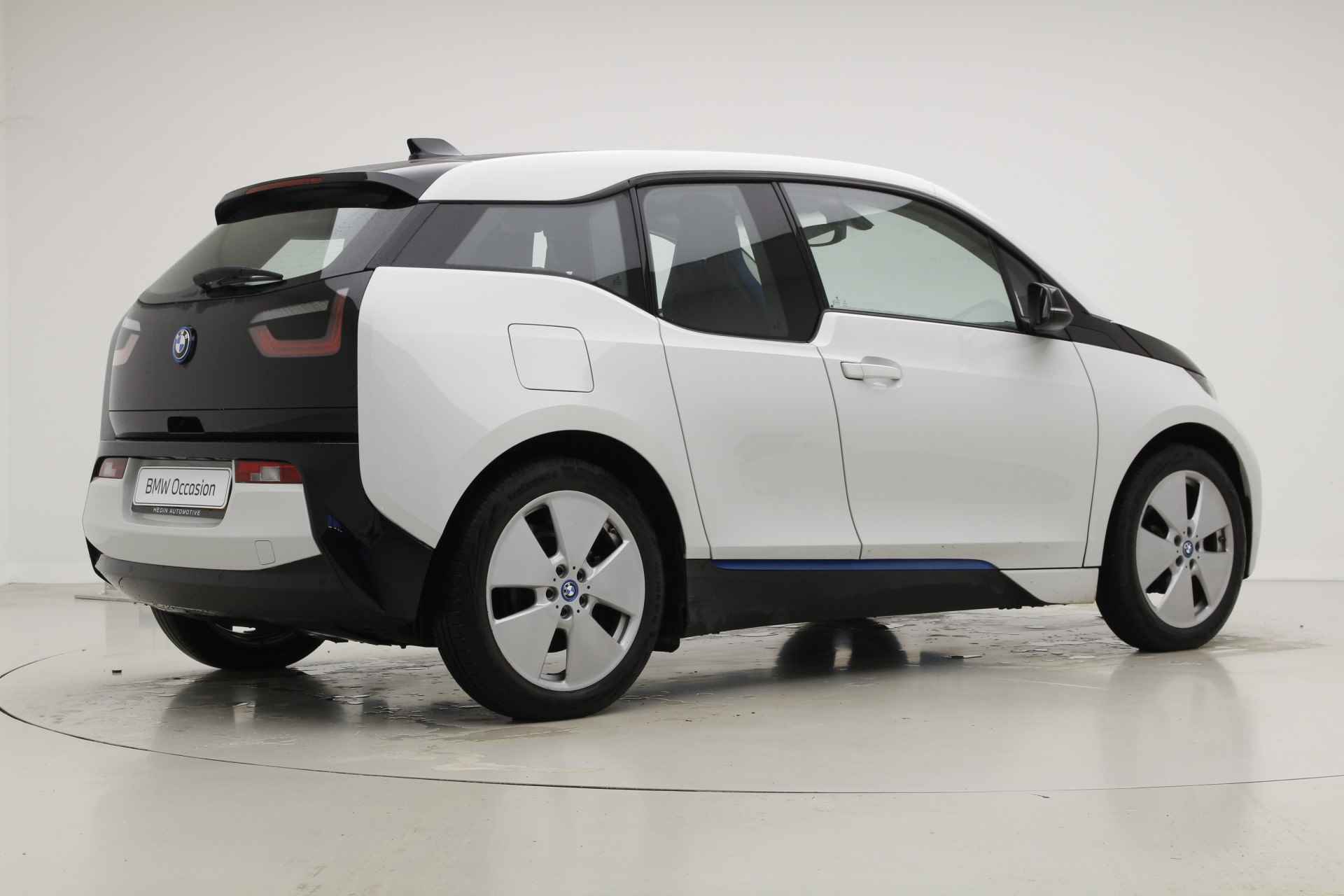 BMW i3 Basis Comfort 22 kWh | Warmte Pomp | Snellader | Navi | - 4/36