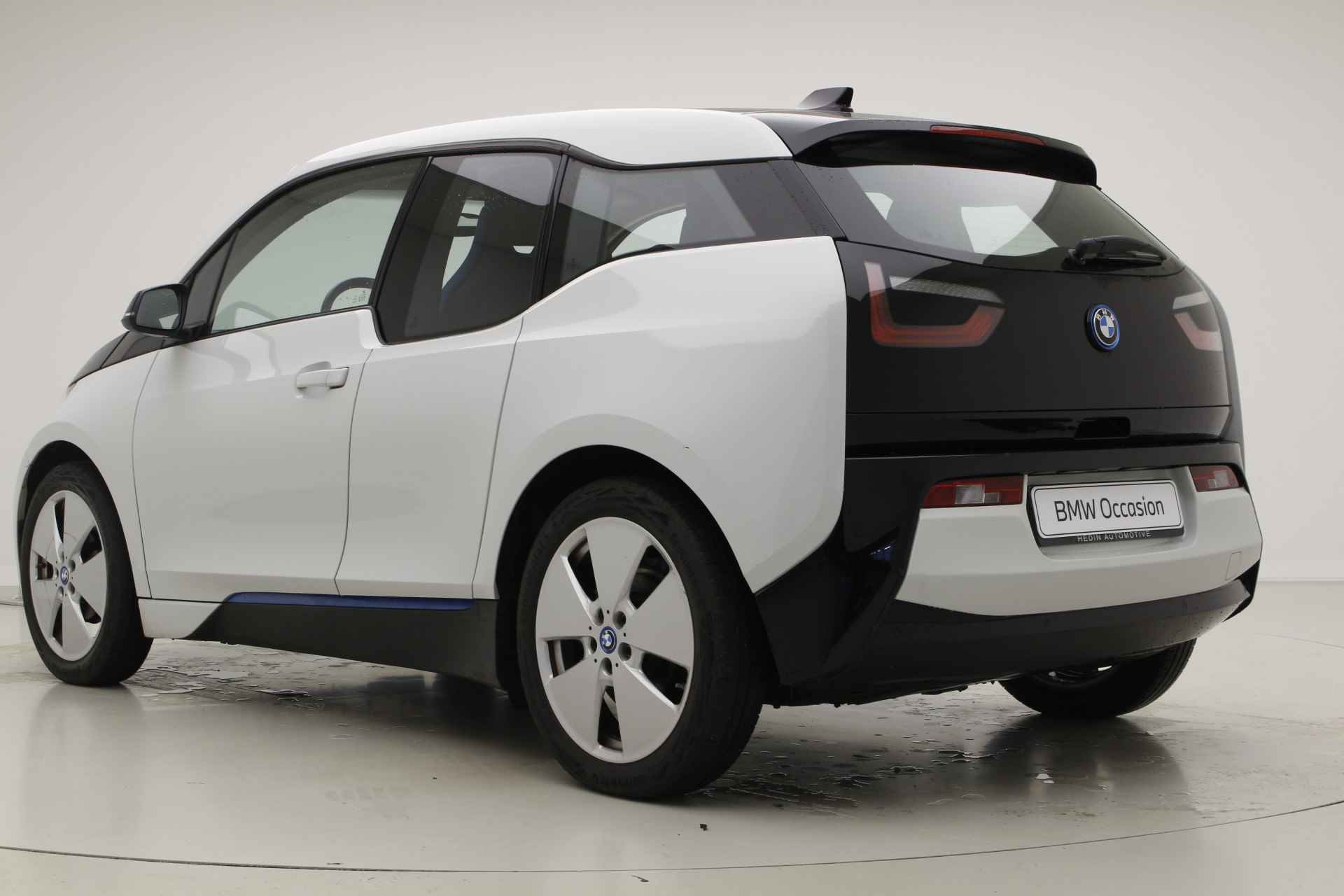 BMW i3 Basis Comfort 22 kWh | Warmte Pomp | Snellader | Navi | - 10/36