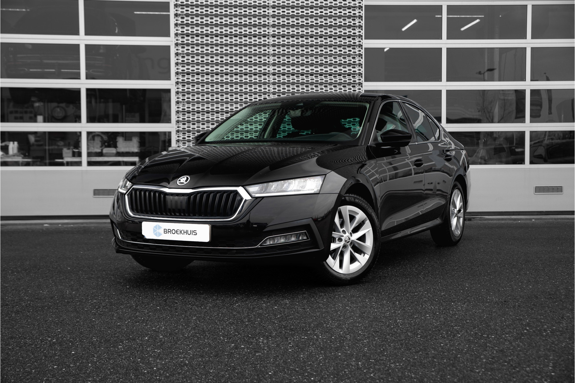 Škoda Octavia 1.5 e-TSI Business Edition Plus | Trekhaak | Adapt. Cruise | Camera | Carplay | Navigatie