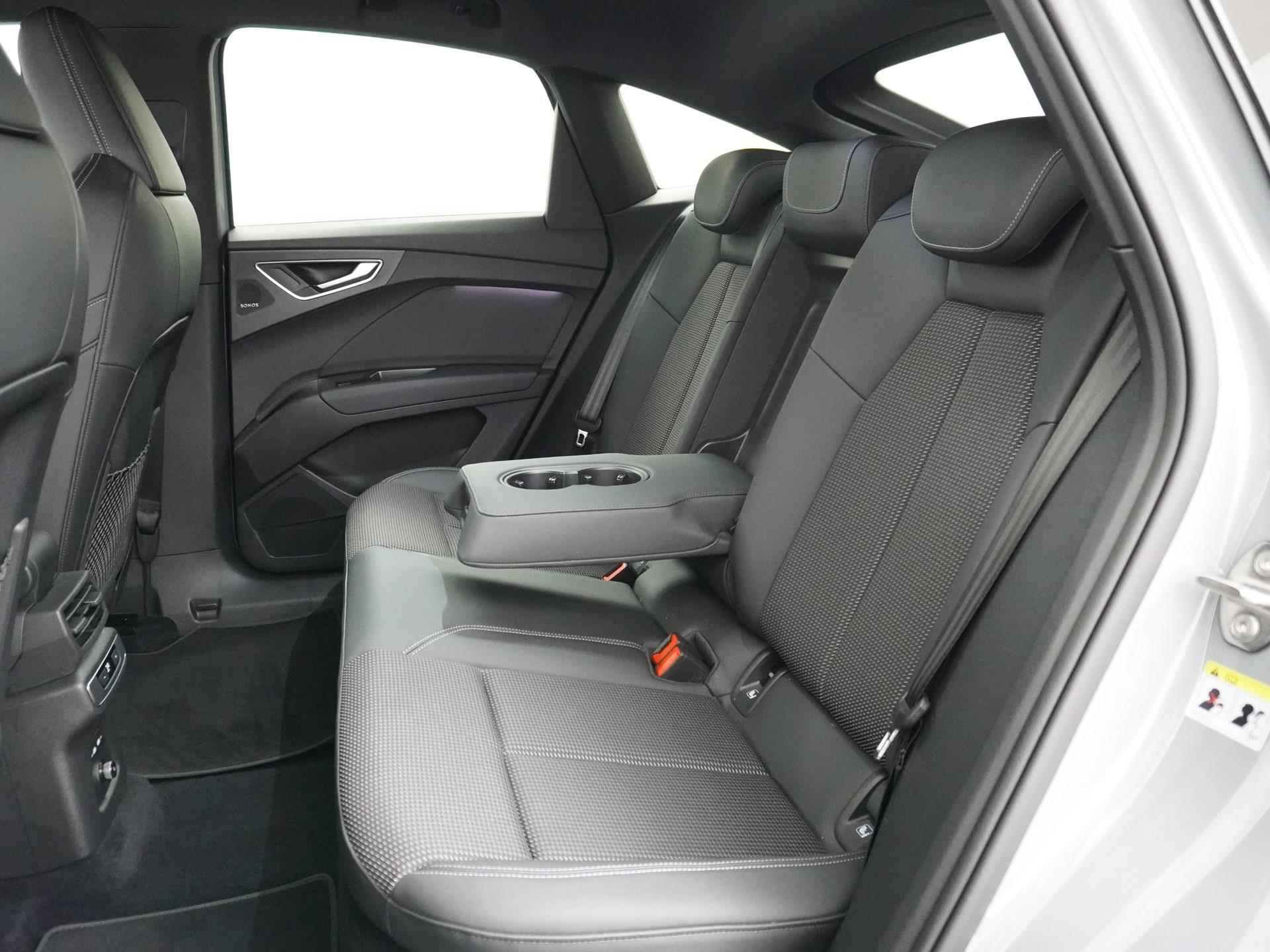 Audi Q4 Sportback e-tron 40 S edition 77 kWh |ADAP. CRUISE| DODE HOEK.| HEAD-UP| 40.394,- EX. BTW - 22/49