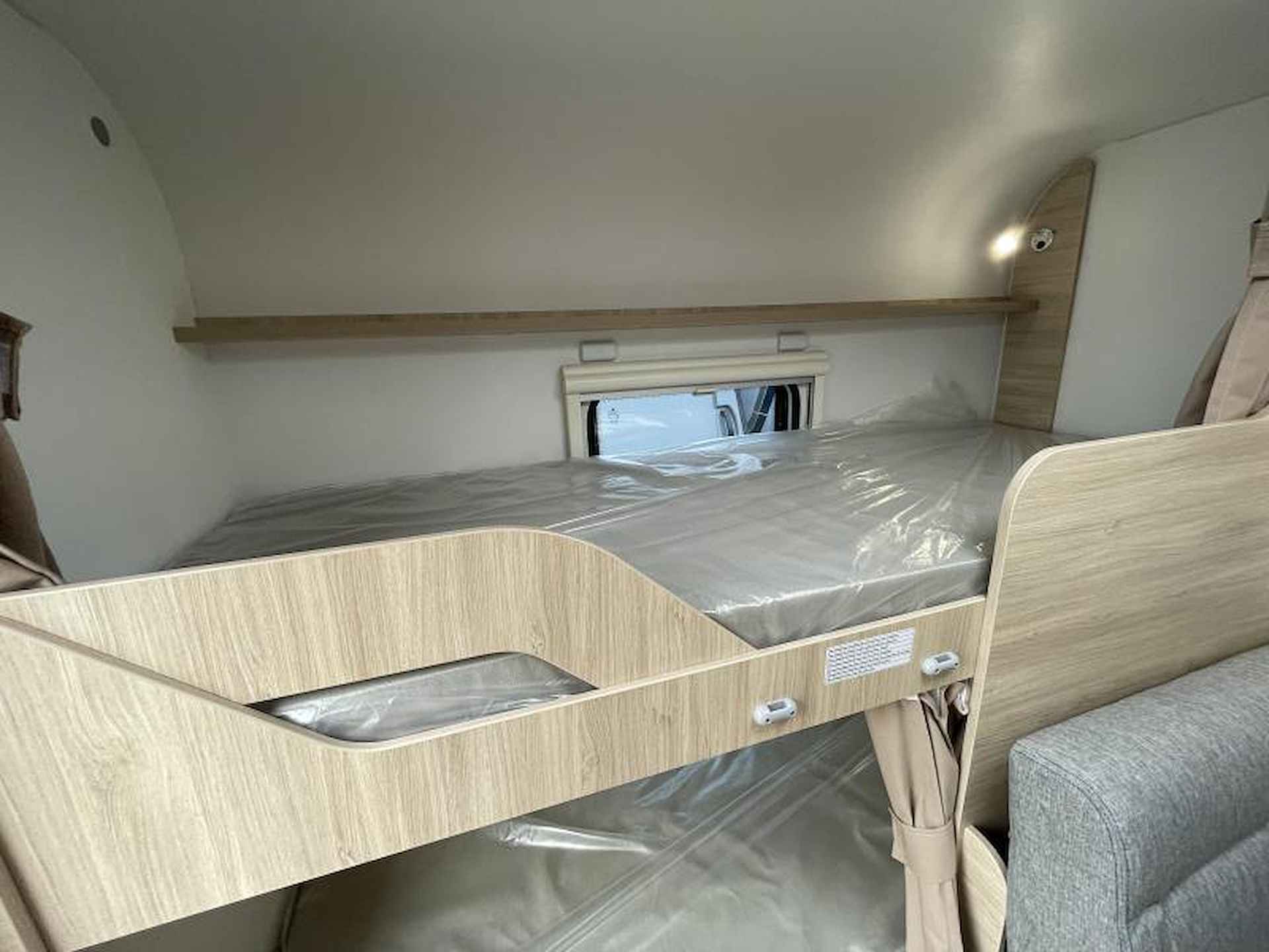 Caravelair Sport-Line 476 -KORTING- 2024 Stapelbed - 20/22