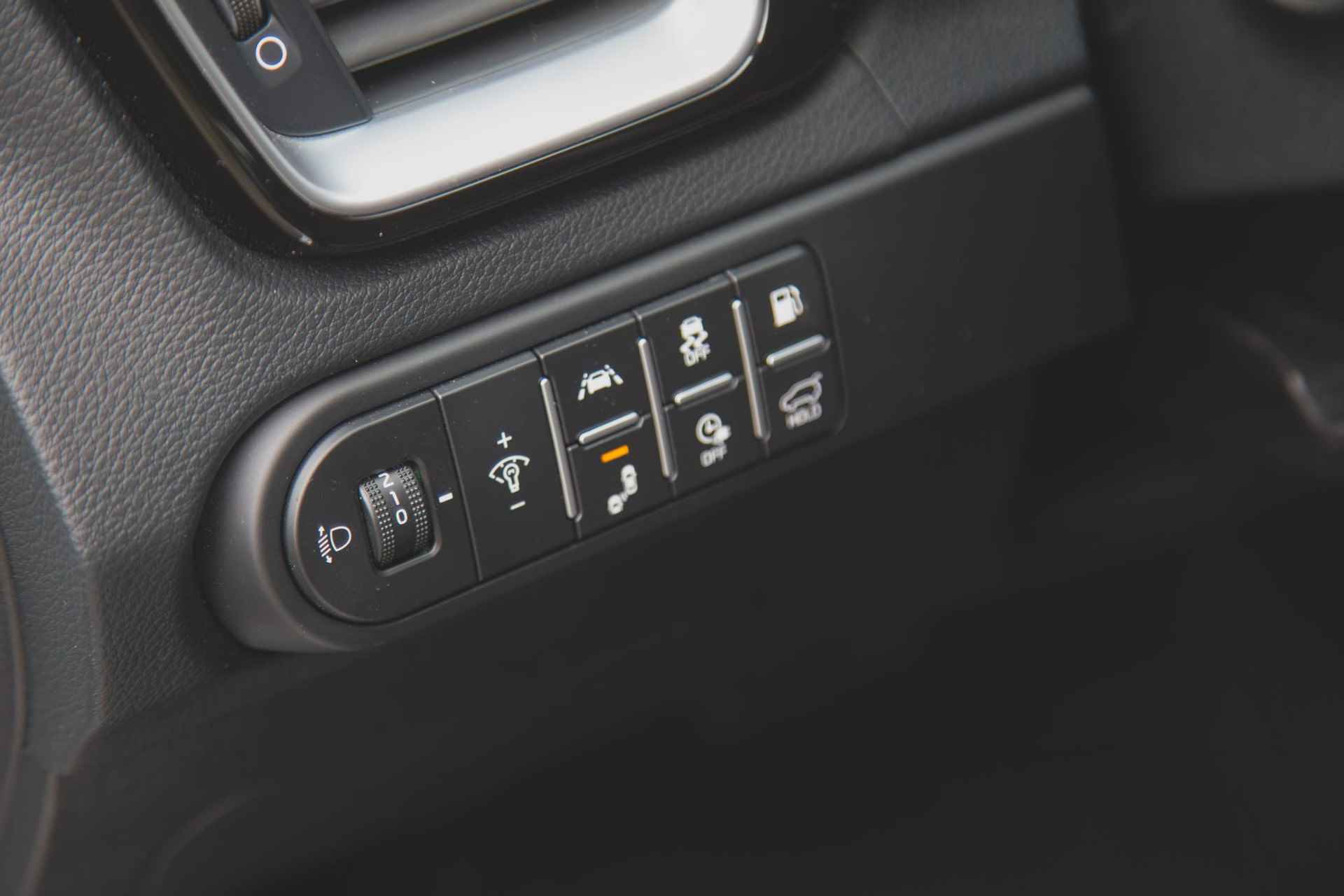 Kia Ceed Sportswagon 1.6 GDI PHEV DynamicLine Adaptive Cruise | Stoel- en stuurverw | Camera | Carplay - 21/45